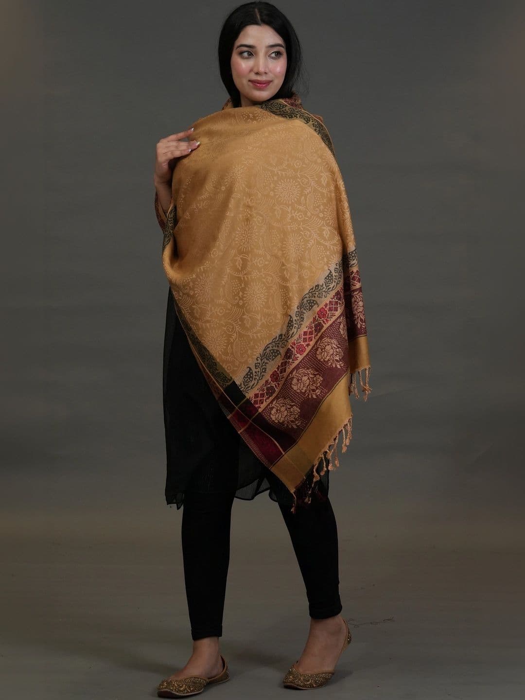 SHIFNEEN Women Floral Woven Design Acrylic Shawl thumbnail 4