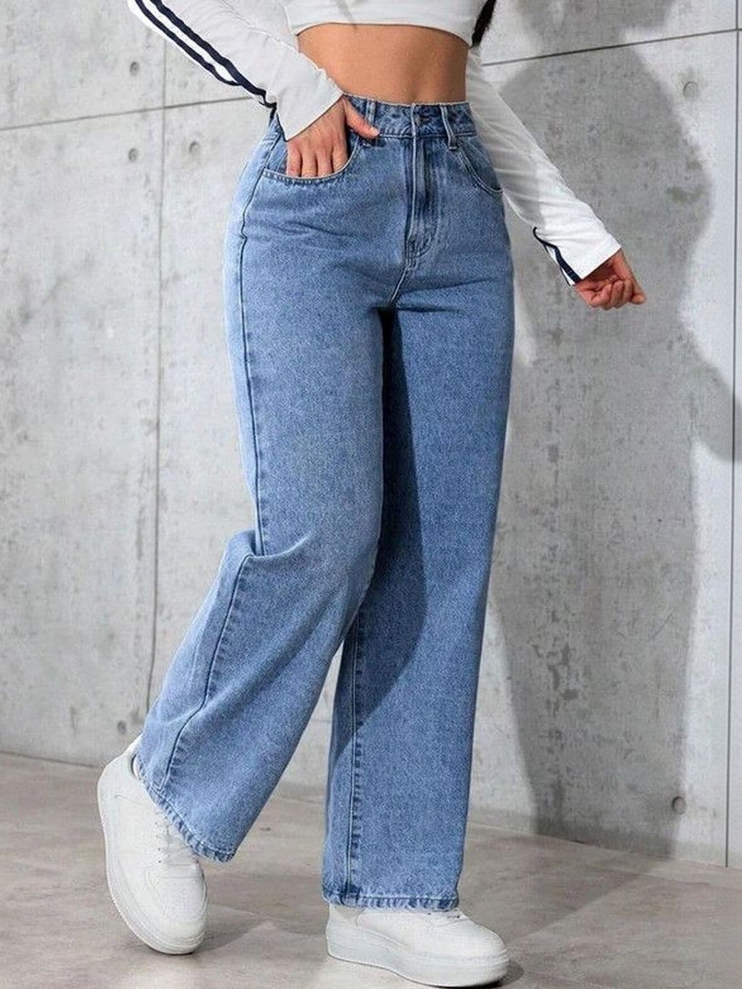 MAKPAK Women Comfort Relaxed Fit High-Rise Jeans thumbnail 3