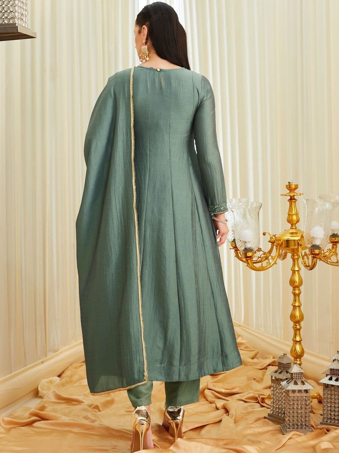 MOKOSH Women Embroidered Anarkali Kurta And Pant With Dupatta Set thumbnail 4