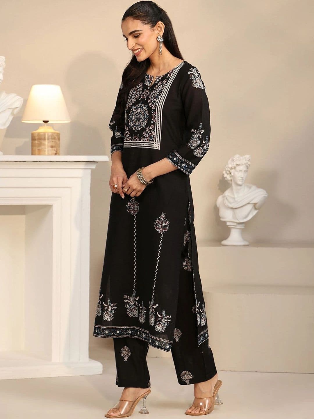 Libas Women Ethnic Motifs Printed Regular Kurta with Trousers & With Dupatta thumbnail 6