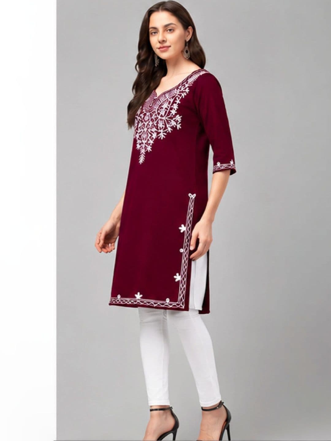 AFFLEON Women Embroidered Thread Work Woollen Kurta thumbnail 3
