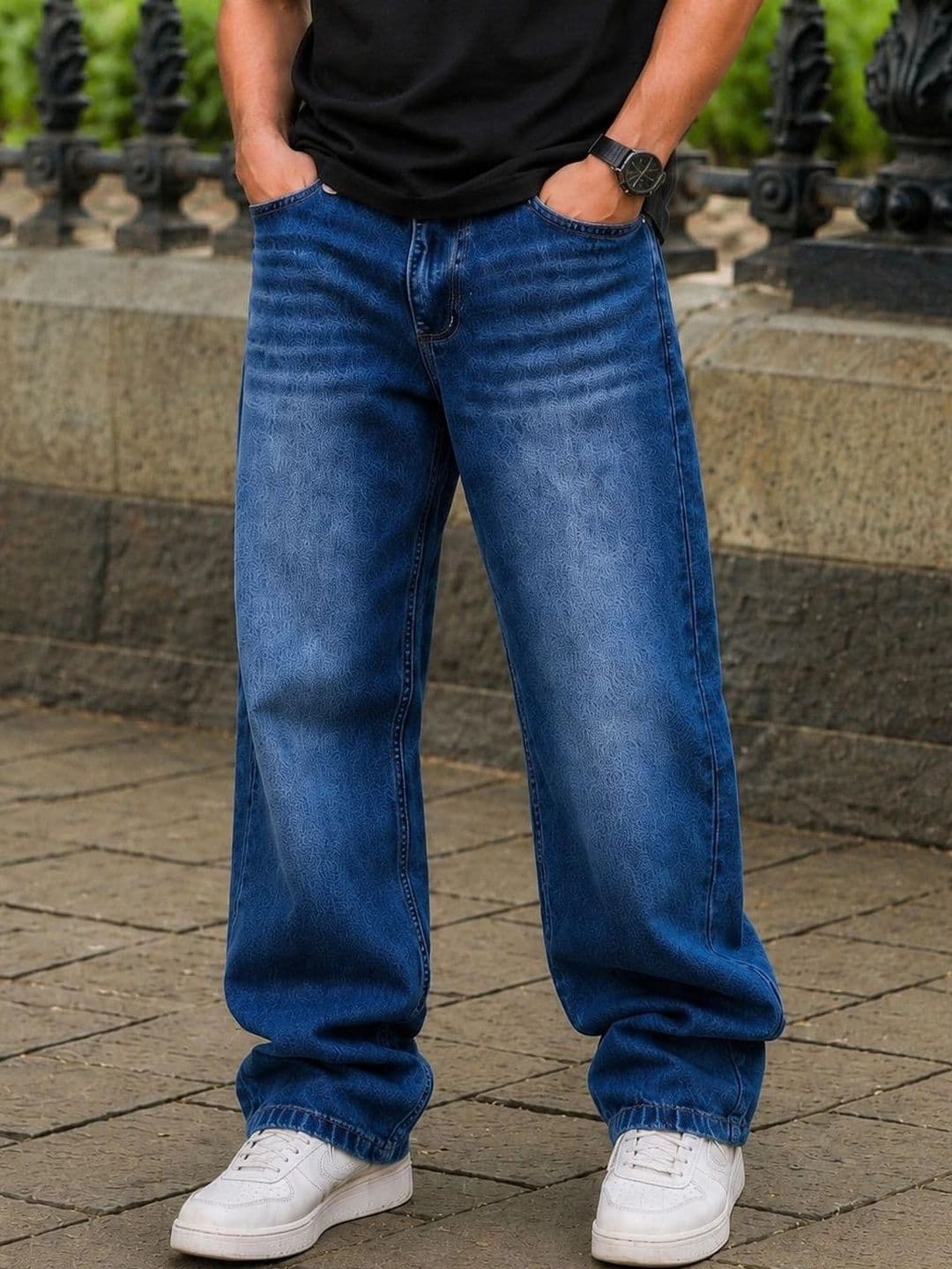 MQ Denim Men Straight Fit Mid-Rise Light Fade Jeans - view 1