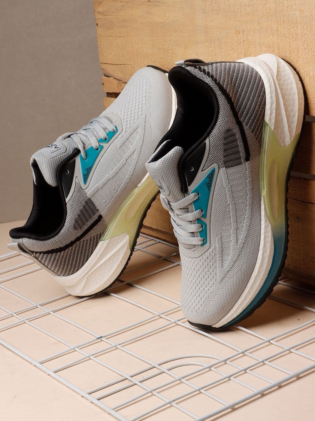 APRON Men Textile Running Non-Marking Shoes thumbnail 6