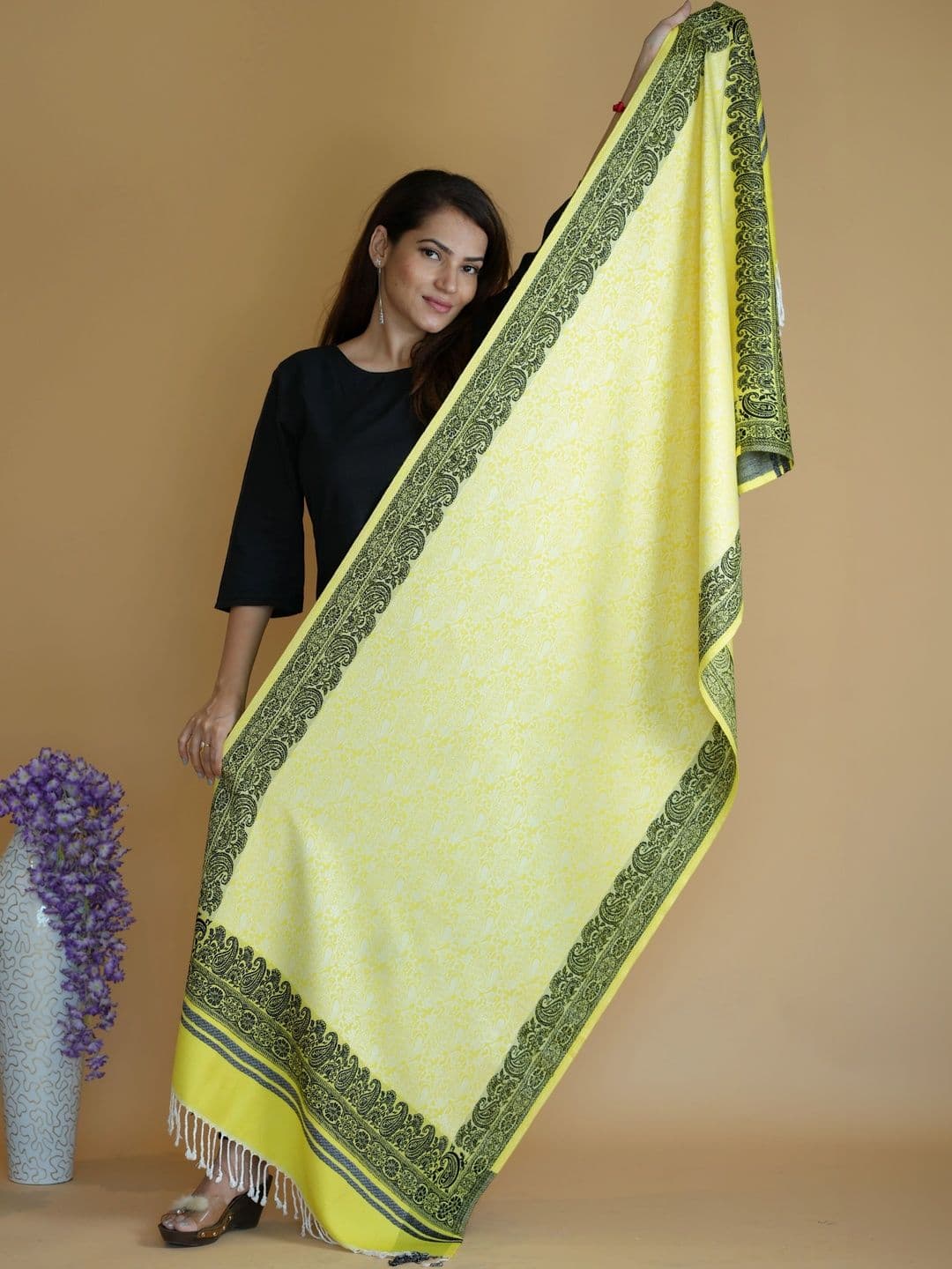 SHIFNEEN Women Paisley Printed Acrylic Shawl thumbnail 3