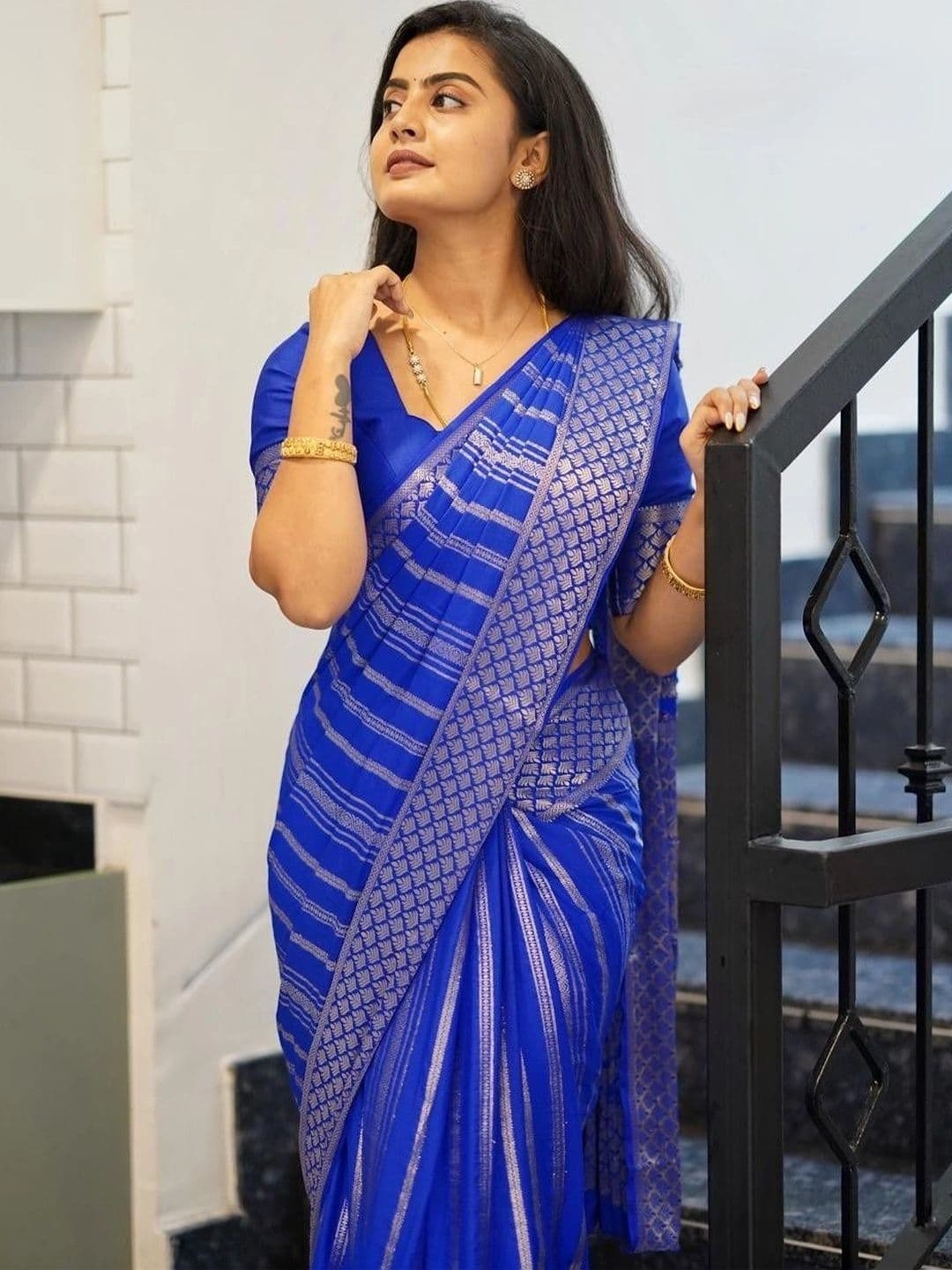 ADIANADI Woven Design Zari Silk Cotton Banarasi Saree - view 1