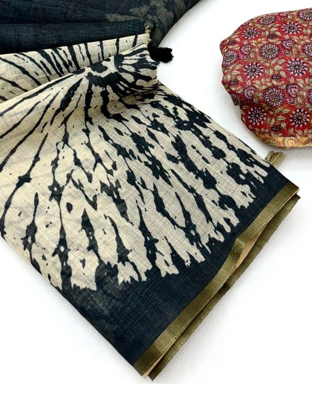 Peachmode Tie and Dye Linen Blend Fusion Saree thumbnail 2