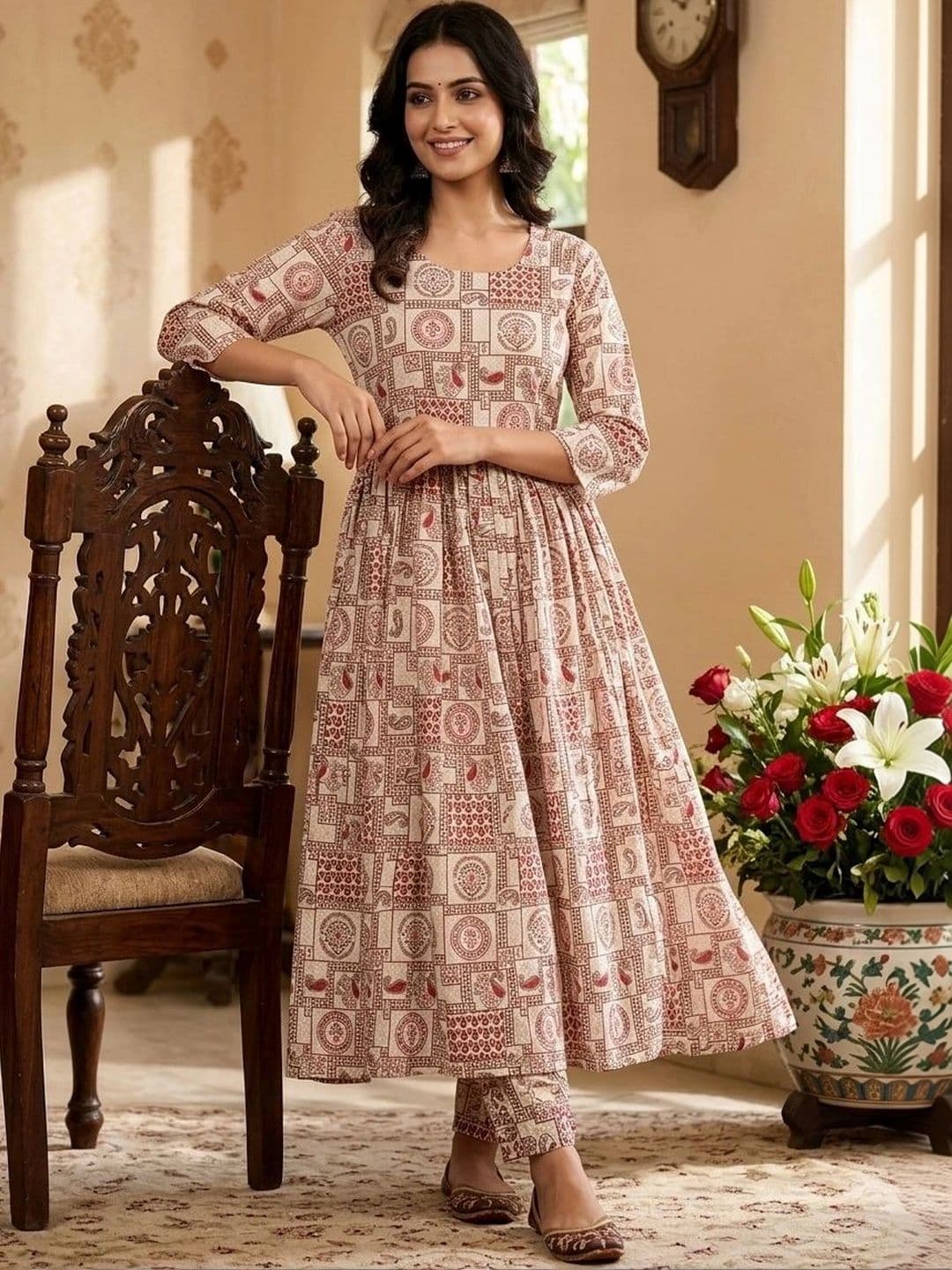 Khasmuda Attire Women Ethnic Motifs Printed Empire Pure Cotton Kurta with Trousers - view 1
