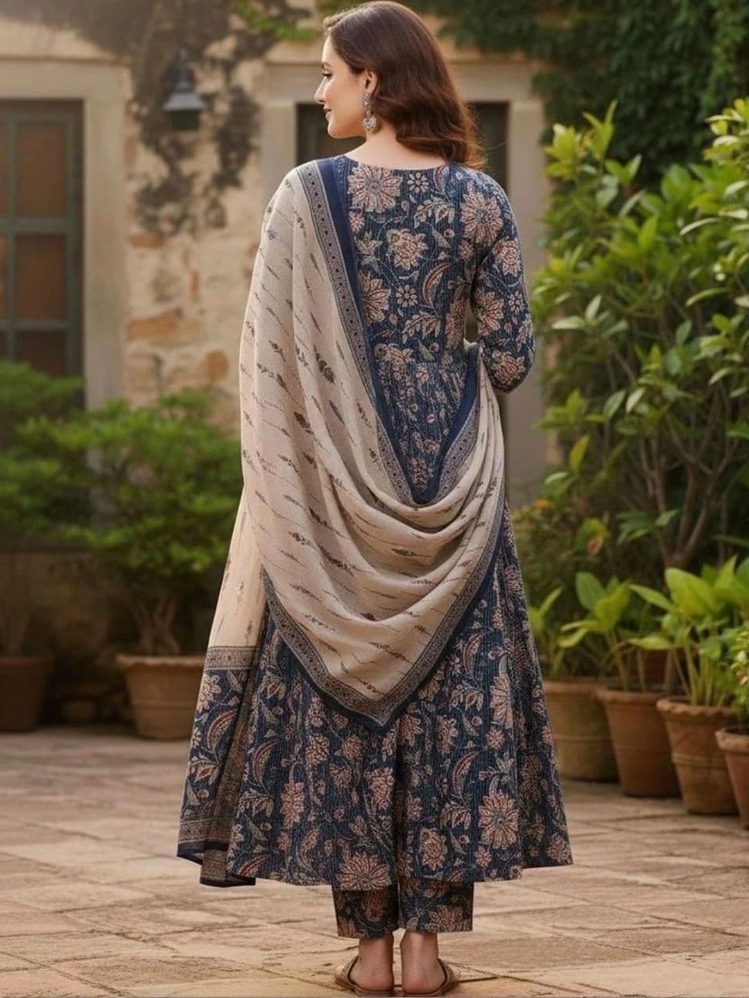 Mogra Designs Women Floral Printed Empire Kurta with Trousers & With Dupatta thumbnail 5