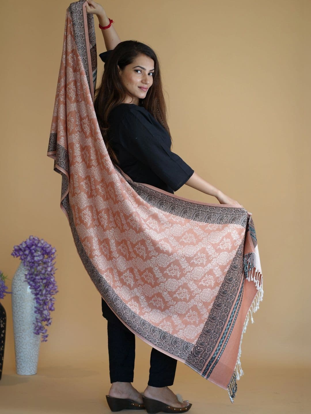 SHIFNEEN Women Ethnic Motifs Printed Acrylic Shawl thumbnail 2