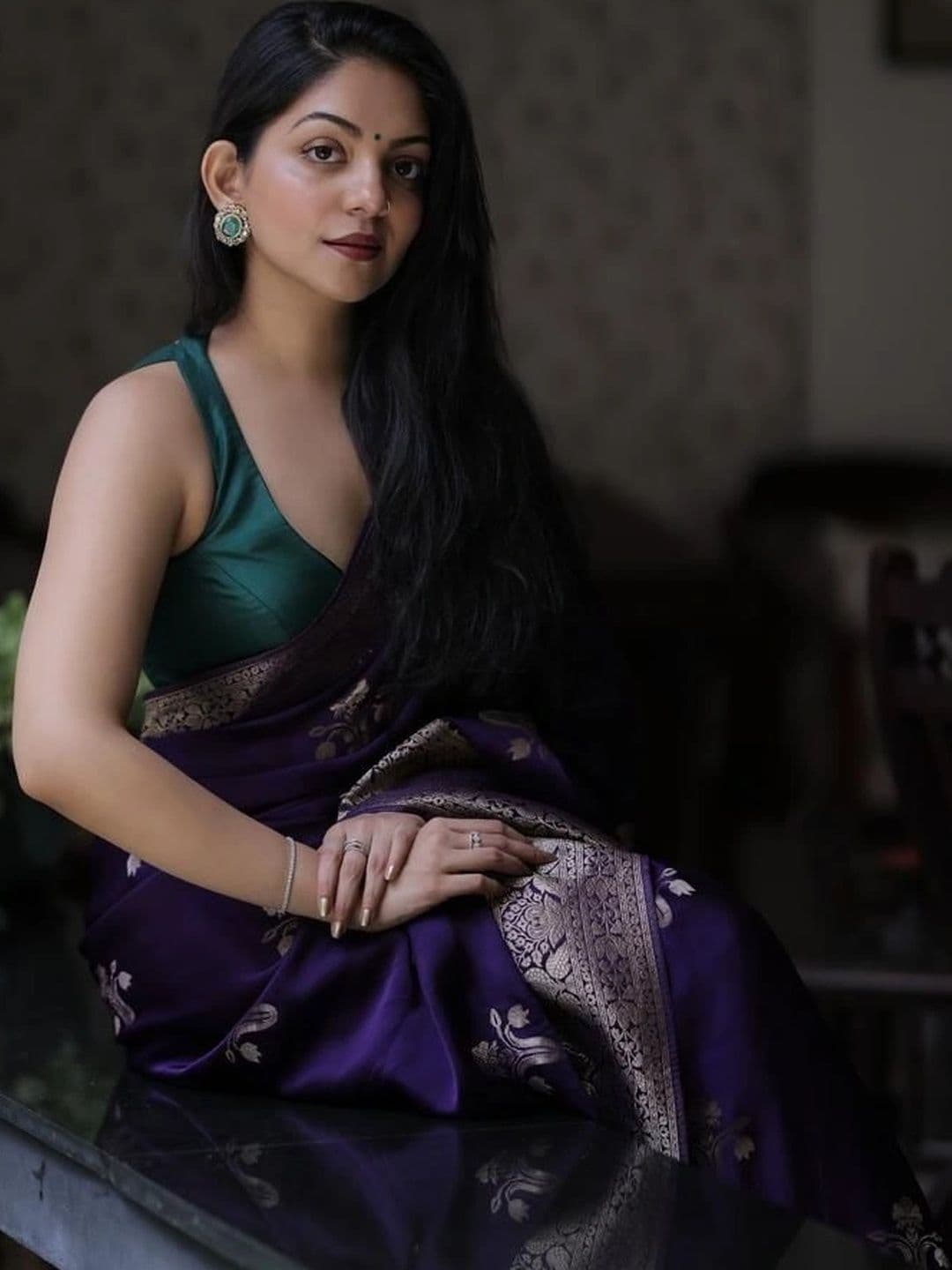 ADIANADI Floral Zari Silk Cotton Banarasi Saree thumbnail 3