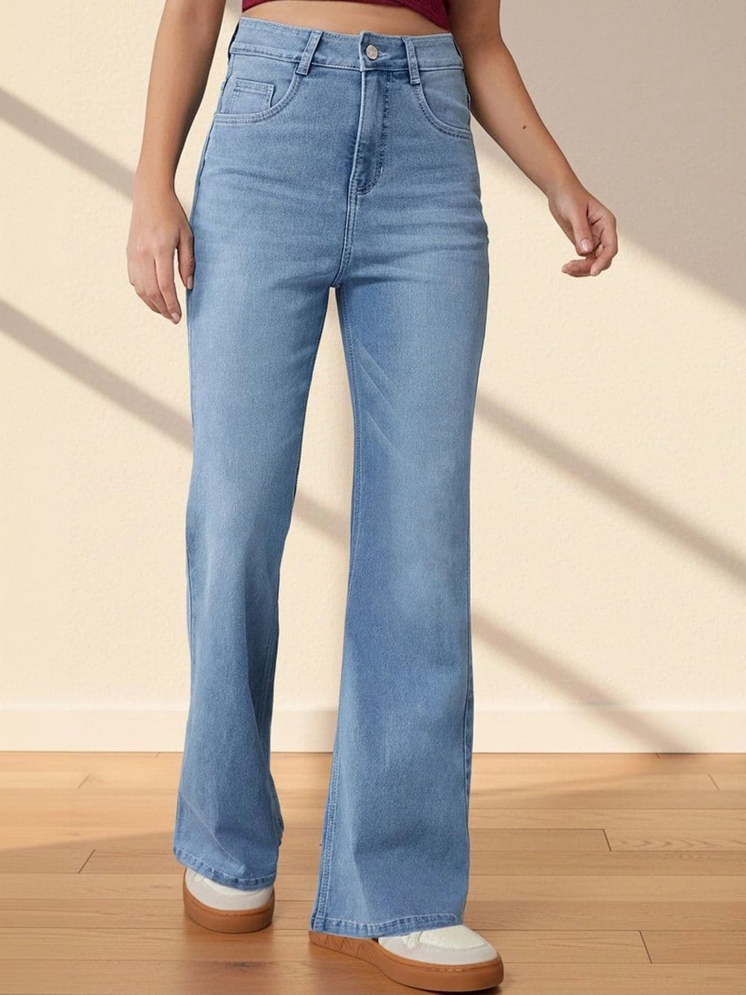 DOLCE CRUDO Women Bootcut High-Rise Light Fade Stretchable Jeans thumbnail 4