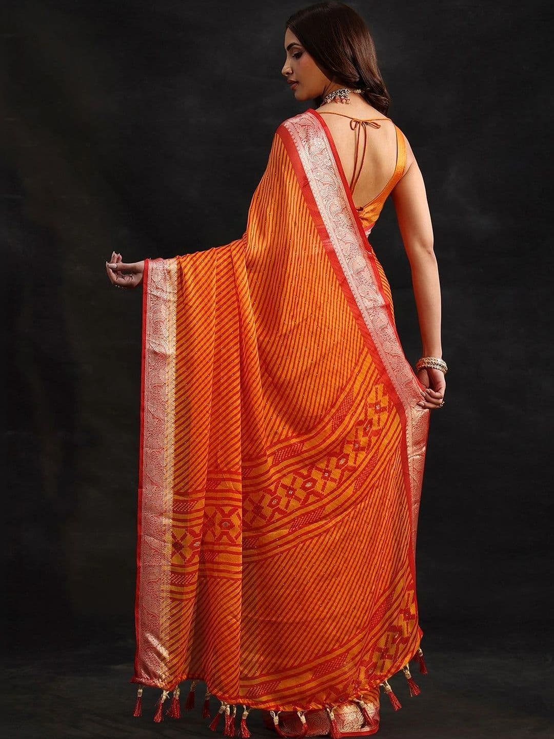 Libas Leheriya Zari Pure Chiffon Saree thumbnail 7