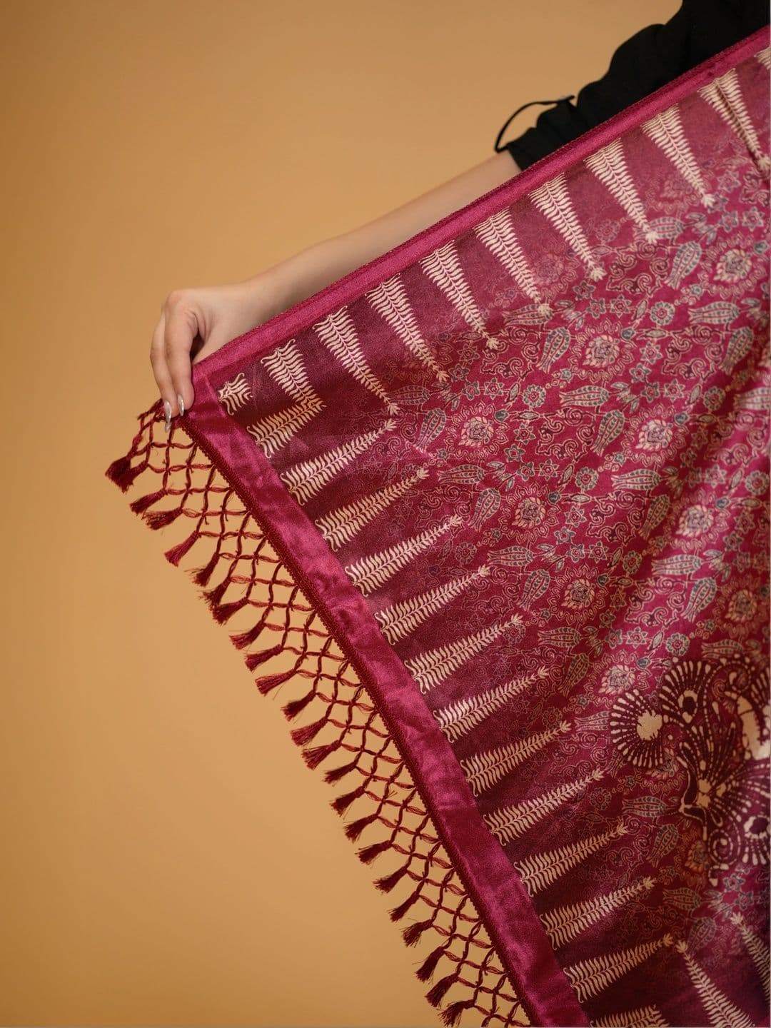 SHIFNEEN Women Ethnic Motifs Printed Velvet Shawl thumbnail 3