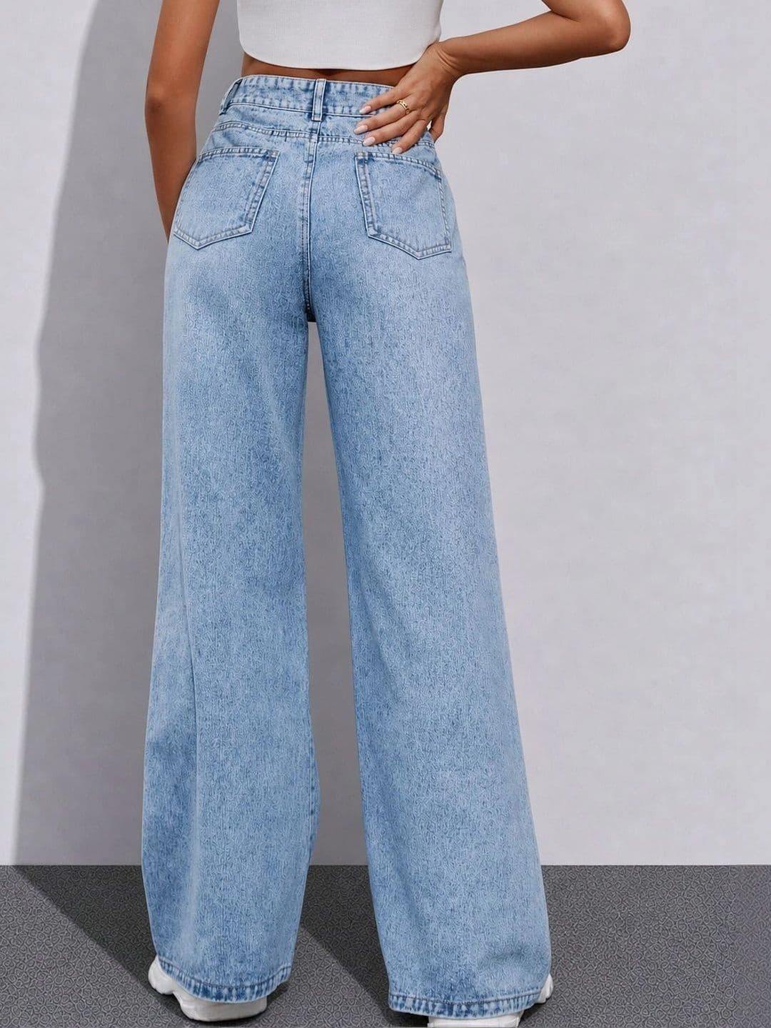 The Roadster Lifestyle Co Women Pure Cotton Ripped Relaxed Fit Jeans thumbnail 6