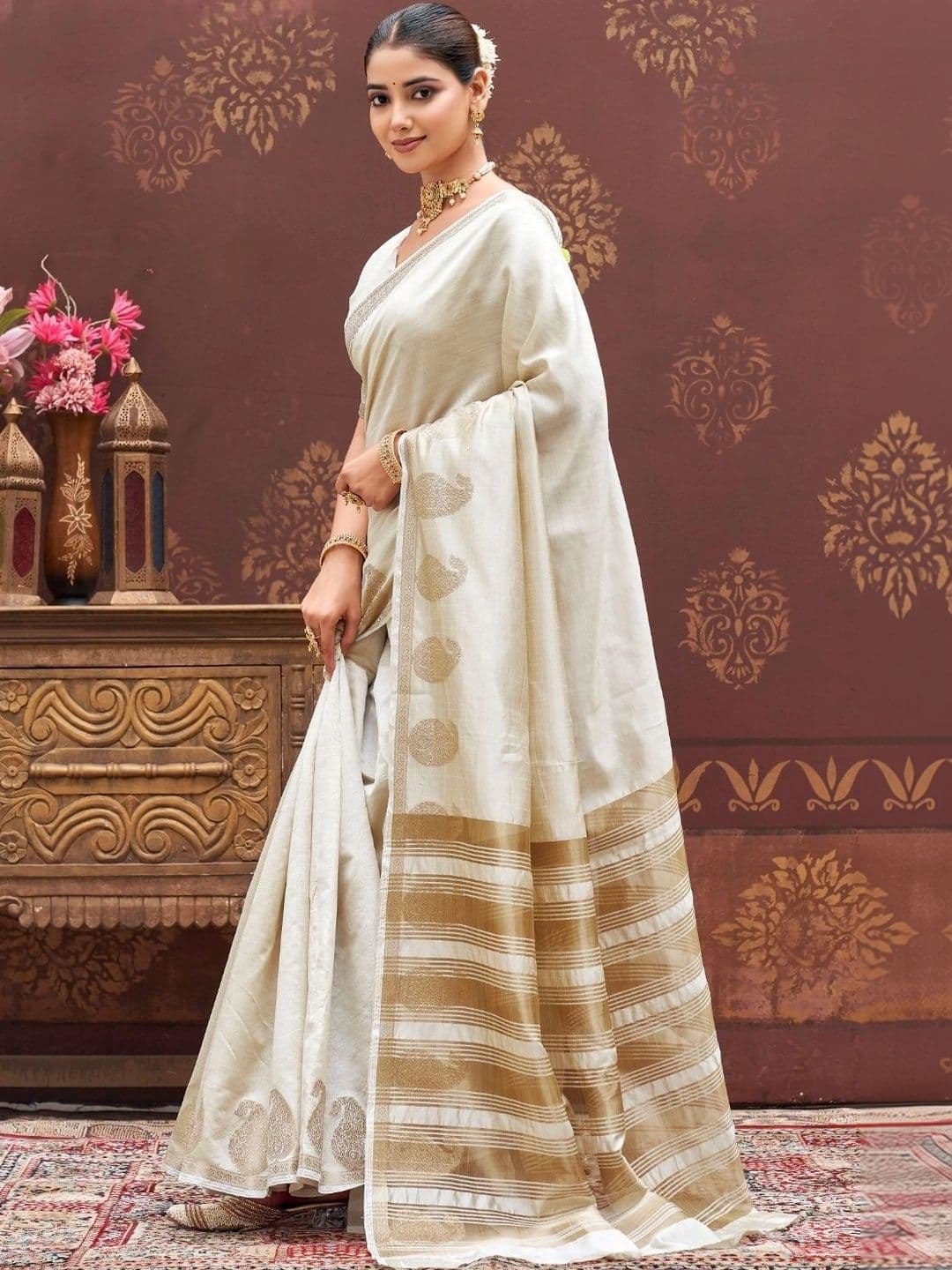 DHANLAXMI SAREES Woven Design Zari Art Silk Fusion Tussar Saree thumbnail 5