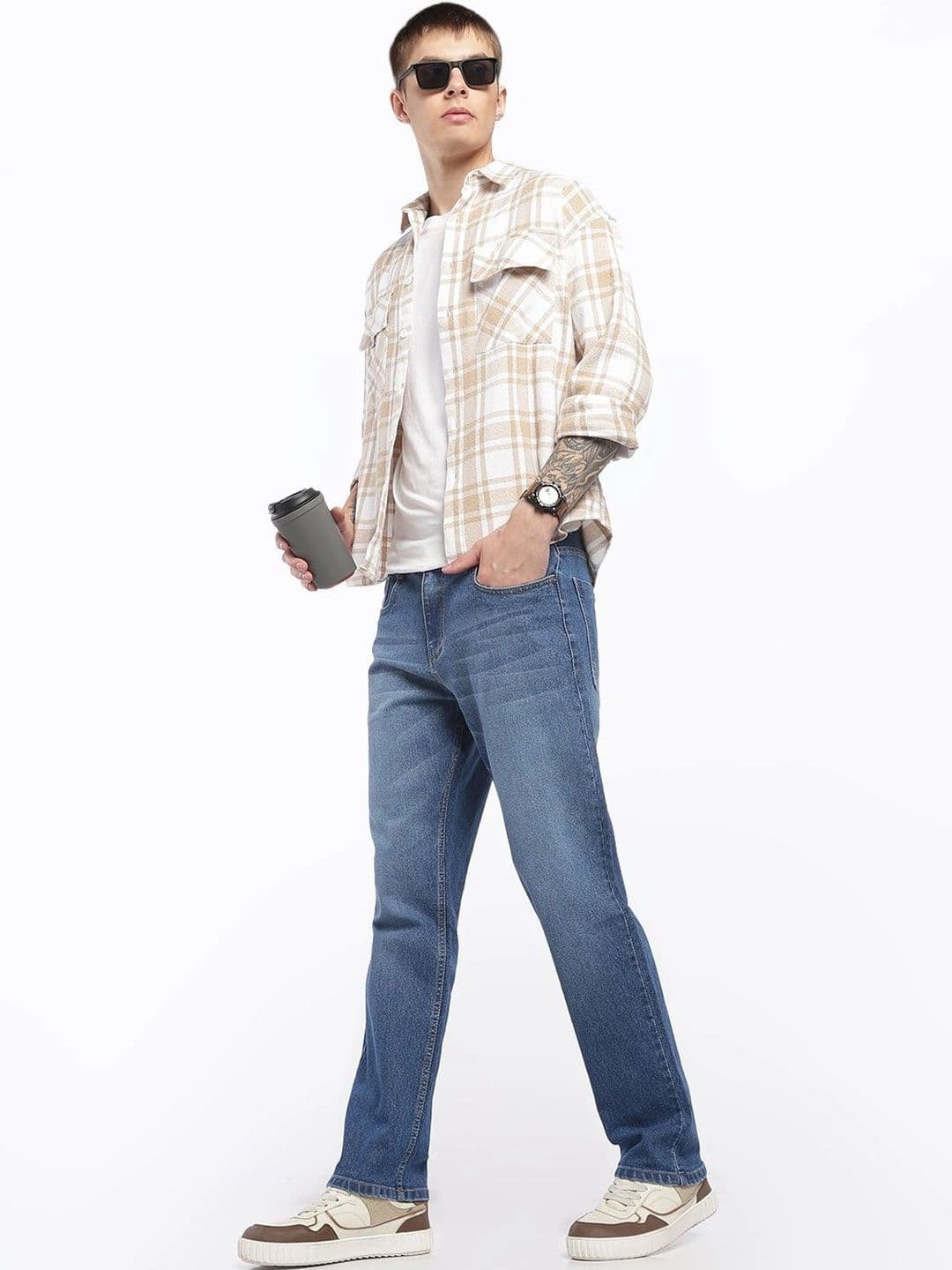 zayla Men Jean Regular Fit Mid-Rise Light Fade Stretchable Jeans thumbnail 5