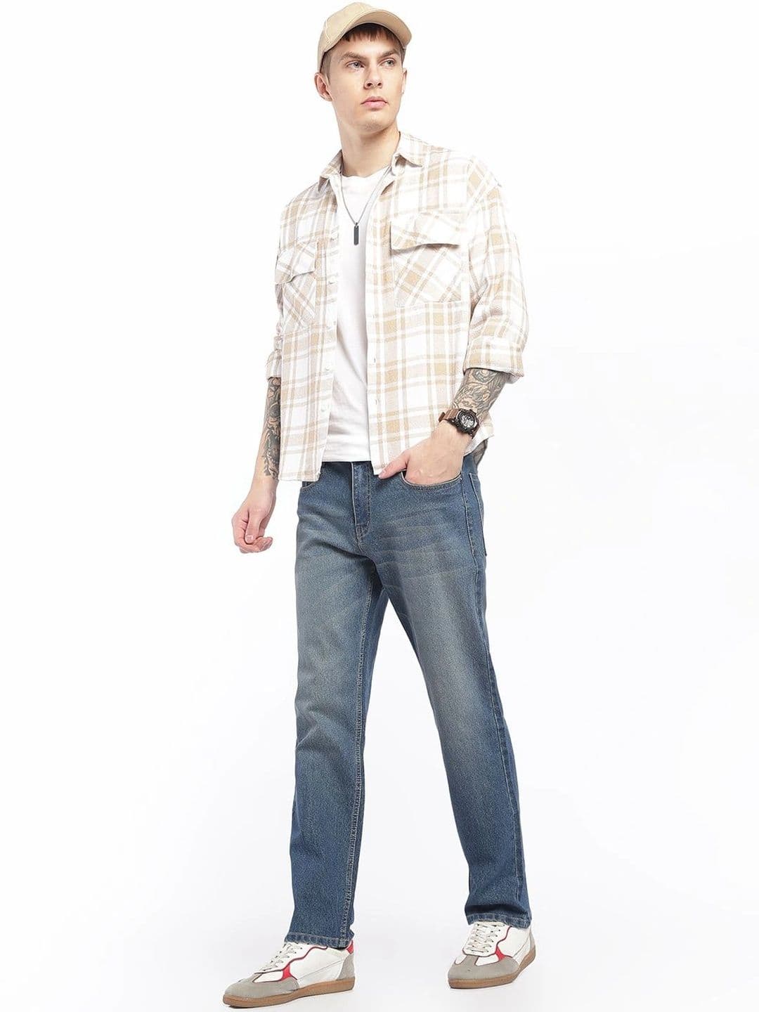 zayla Men Jean Regular Fit Mid-Rise Light Fade Stretchable Jeans thumbnail 5