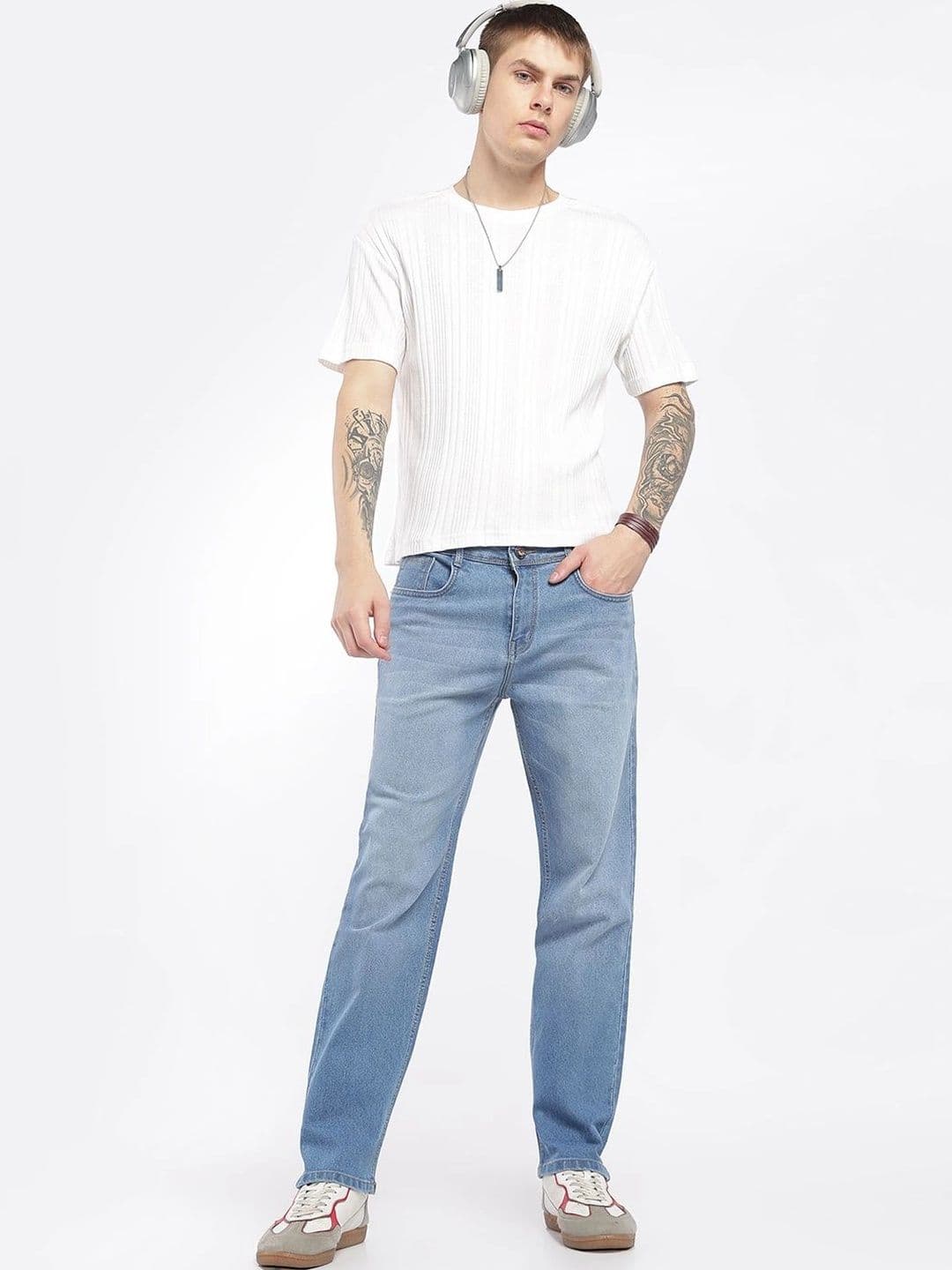 zayla Men Jean Regular Fit Mid-Rise Light Fade Stretchable Jeans thumbnail 4