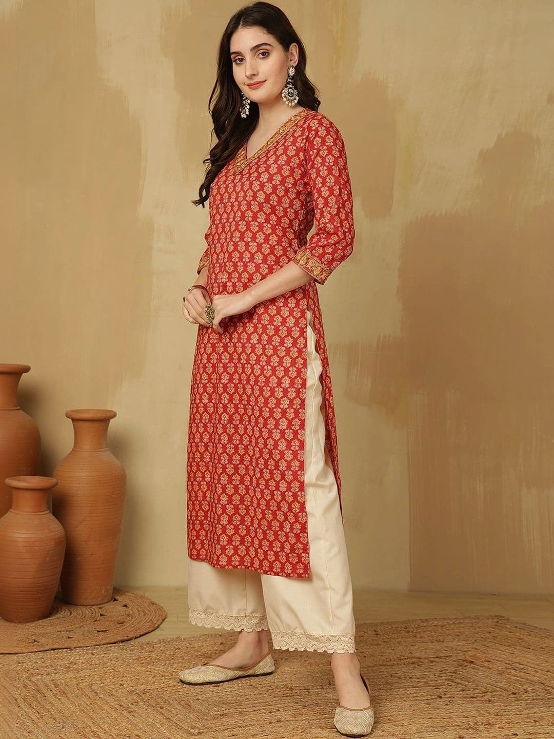 Sangria Women Ethnic Motifs Printed Thread Work Indie Prints Kurta thumbnail 4