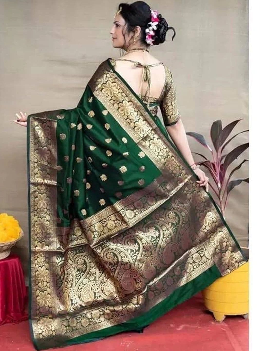 ADIANADI Woven Design Zari Silk Cotton Banarasi Saree thumbnail 3