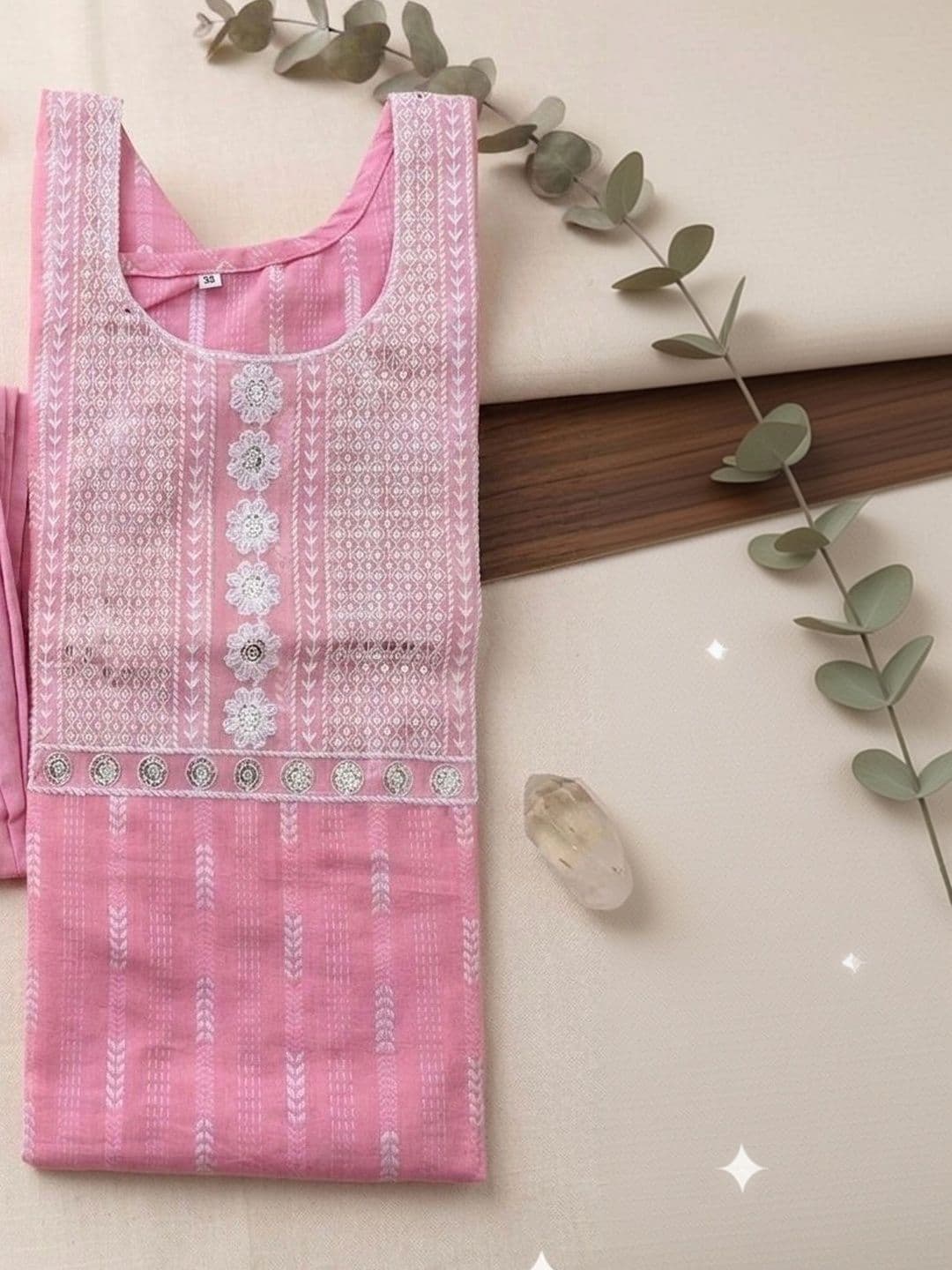 Khasmuda Attire Motifs Embroidered Regular Thread Work Pure Cotton Kurta with Trousers thumbnail 2