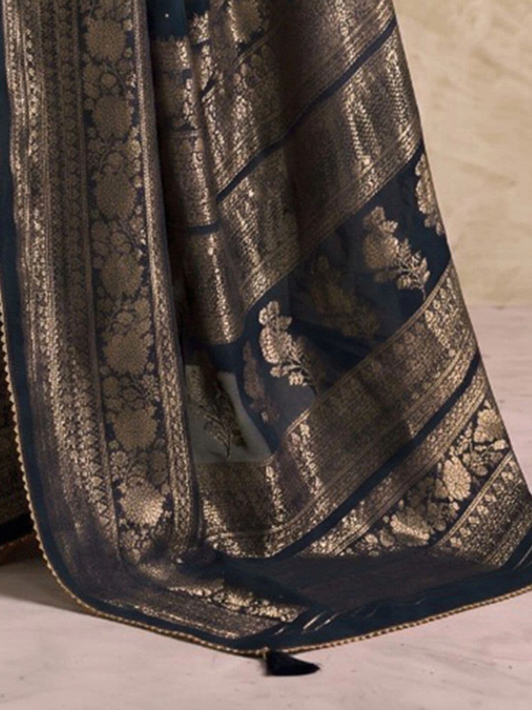SAARA Woven Design Zari Pure Georgette Saree thumbnail 6