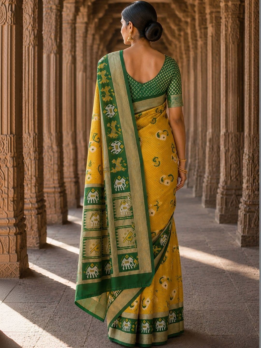 Dhaaga Ghar Woven Design Silk Blend Designer Banarasi Saree thumbnail 5