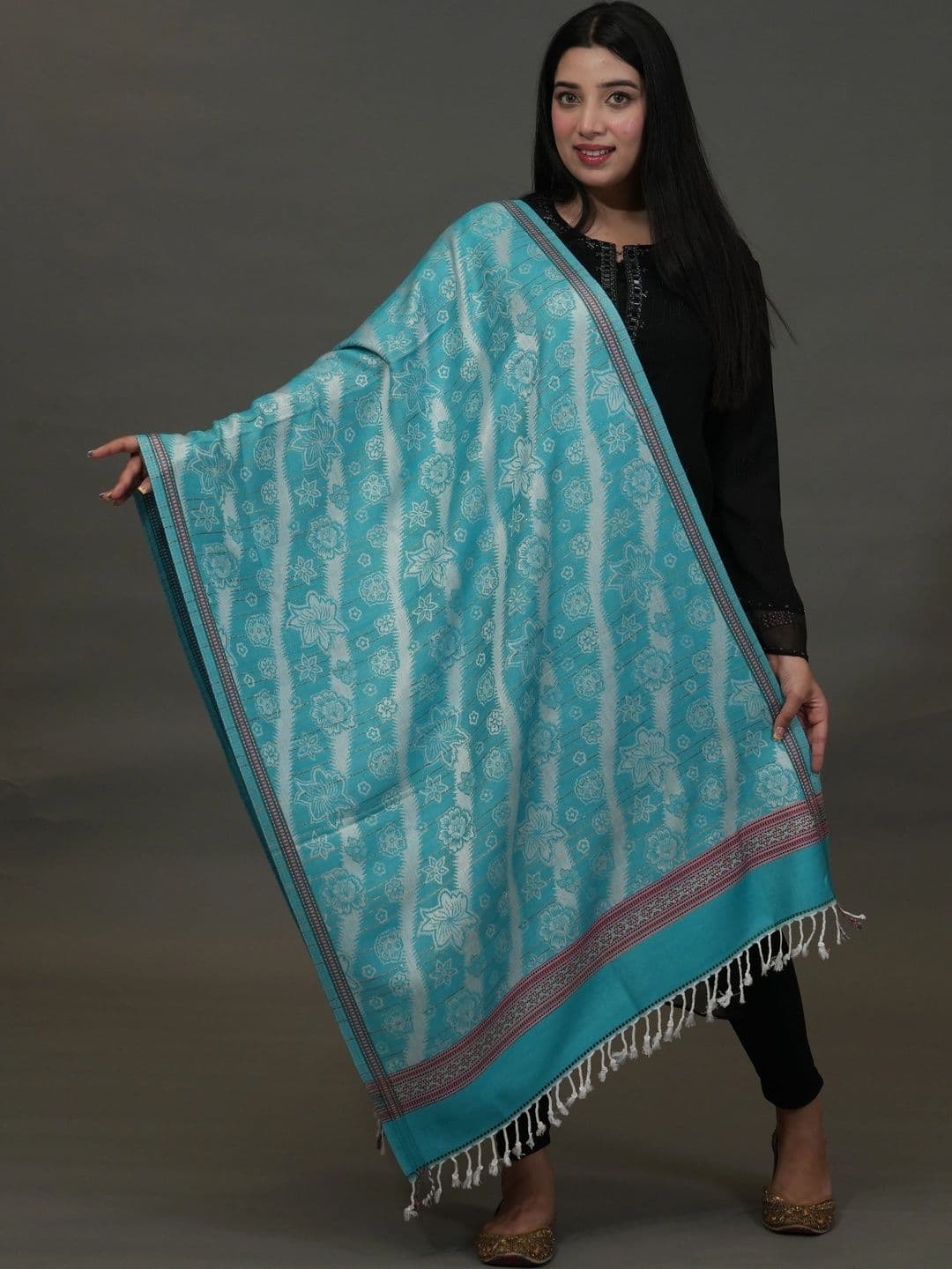 SHIFNEEN Women Floral Printed Acrylic Shawl thumbnail 5