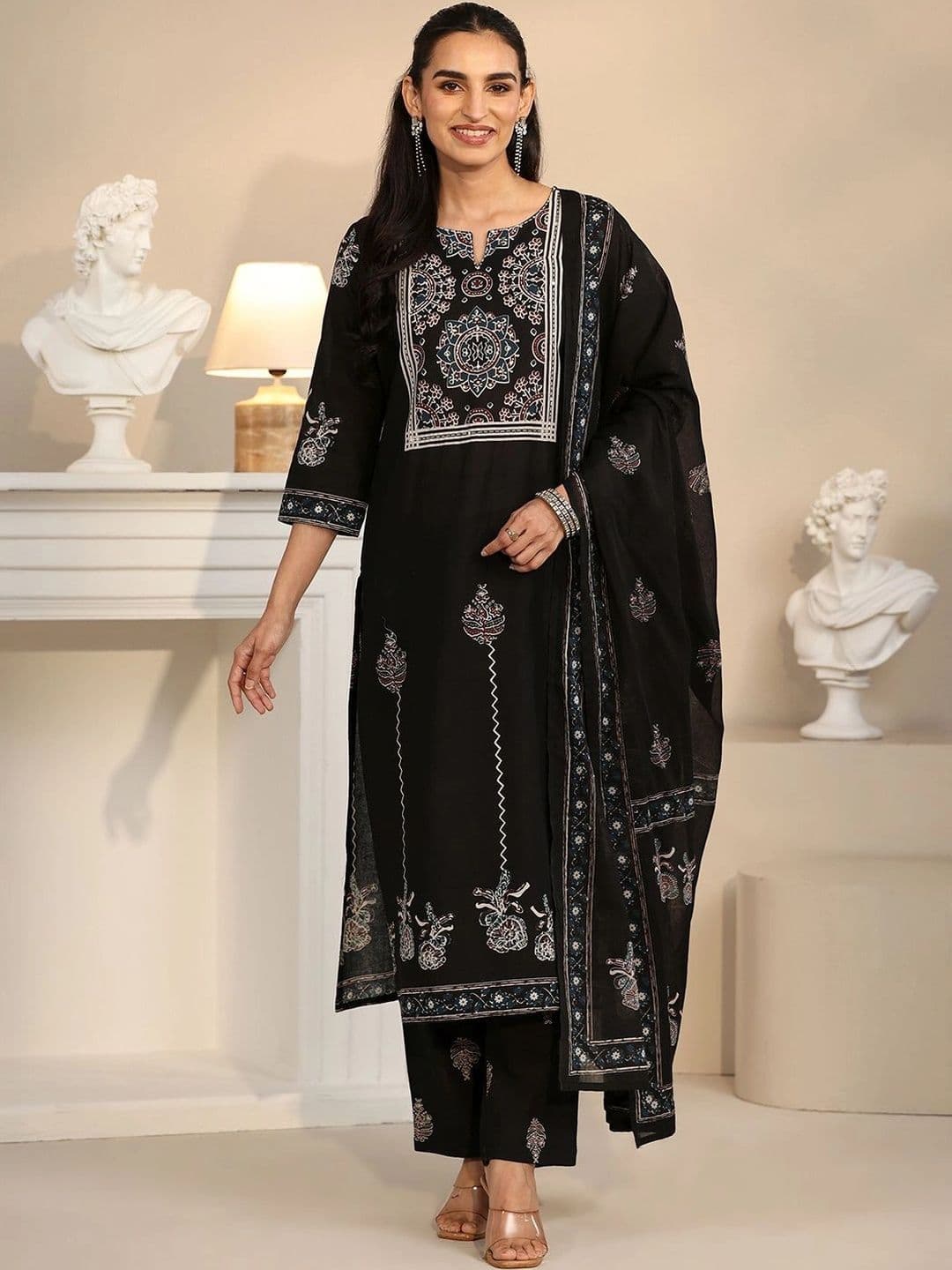 Libas Women Ethnic Motifs Printed Regular Kurta with Trousers & With Dupatta thumbnail 3