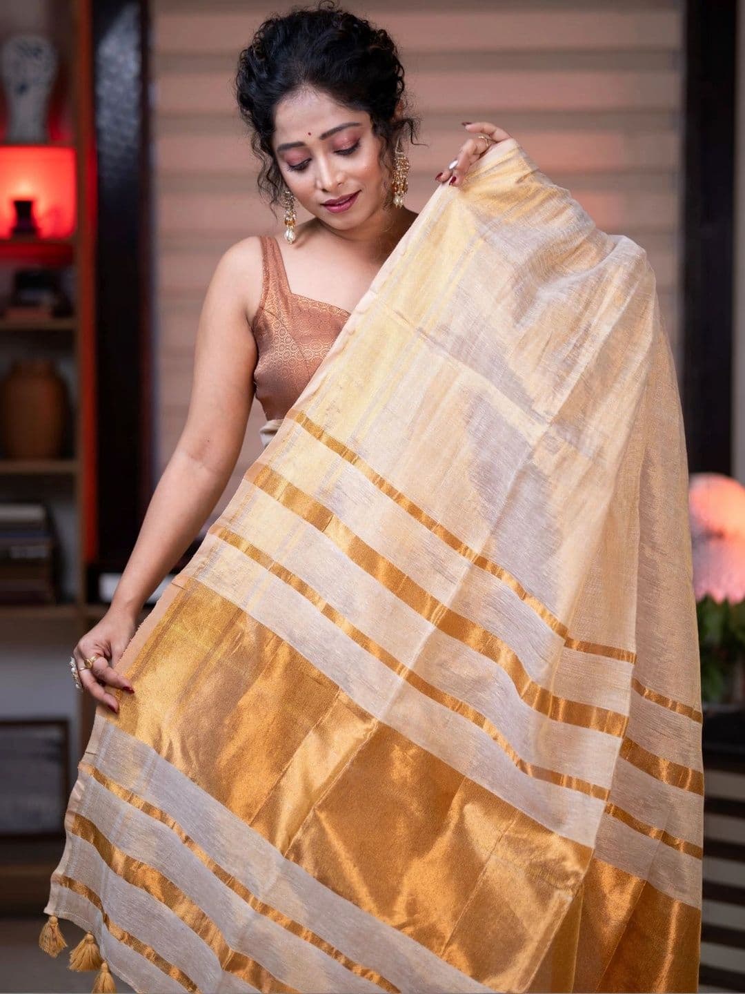 srinjan fashion Striped Zari Tissue Tussar Saree thumbnail 4