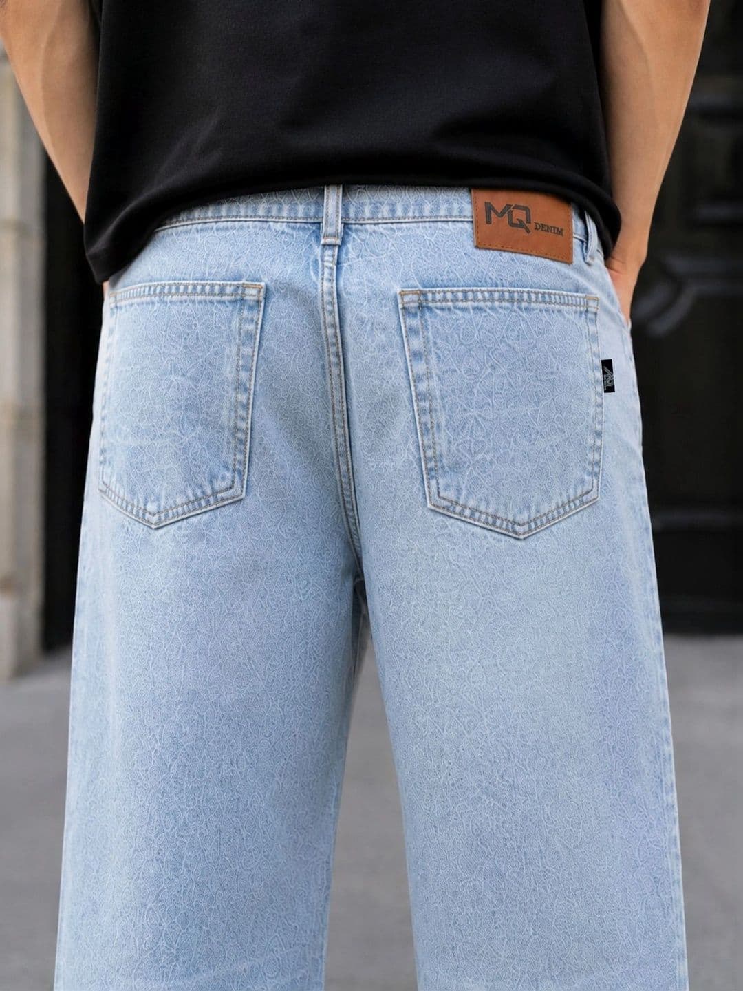 MQ Denim Men Straight Fit Mid-Rise Light Fade Jeans thumbnail 4