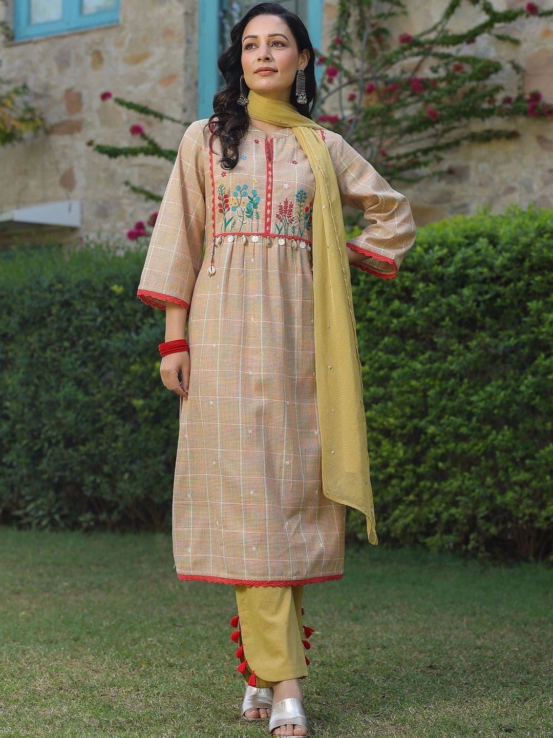 Stylet Women Work Pure Cotton Kurta with Trousers & With Dupatta thumbnail 6