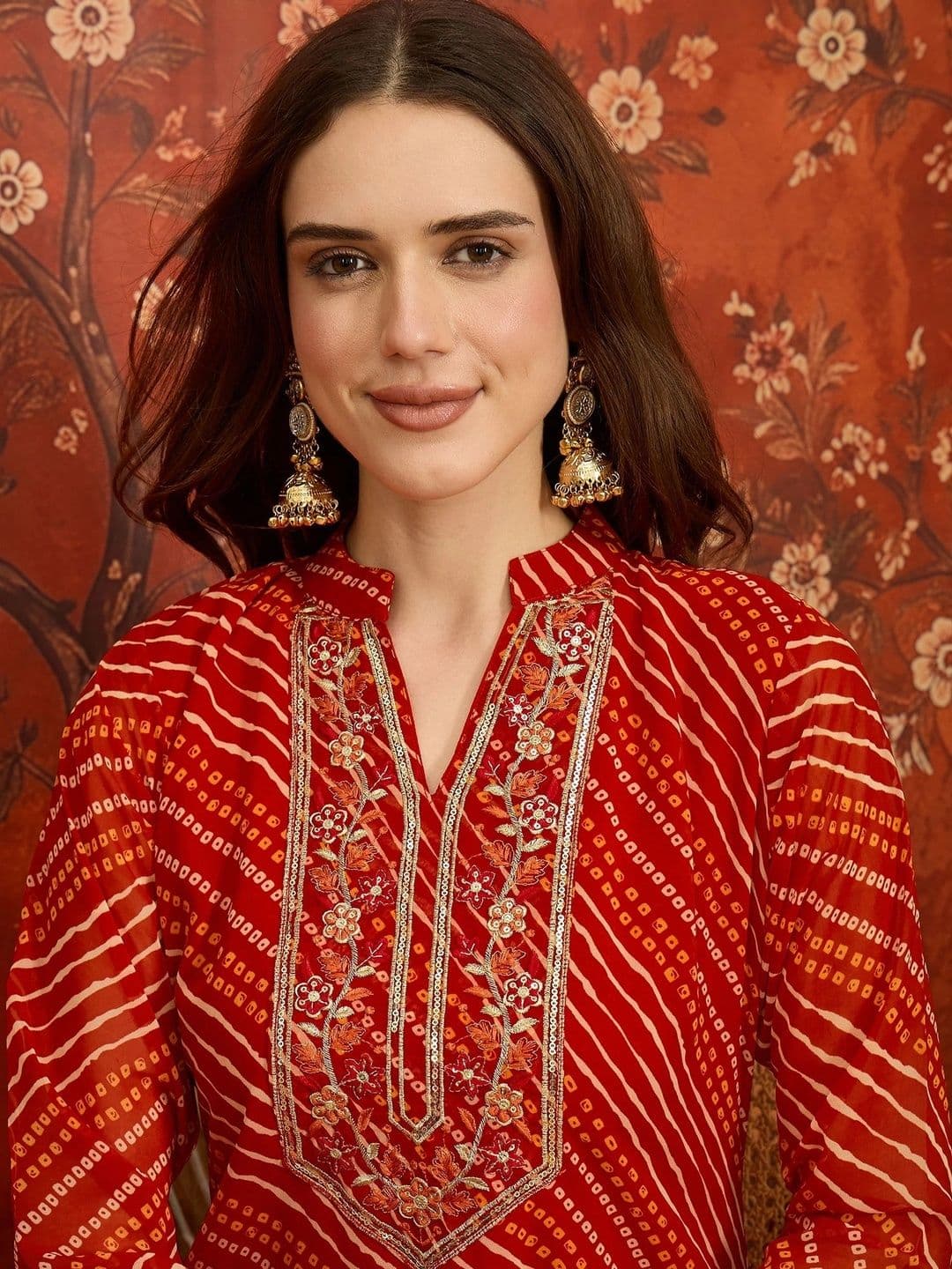 Sangria Women Leheriya Printed Thread Work Georgette Kurta thumbnail 3