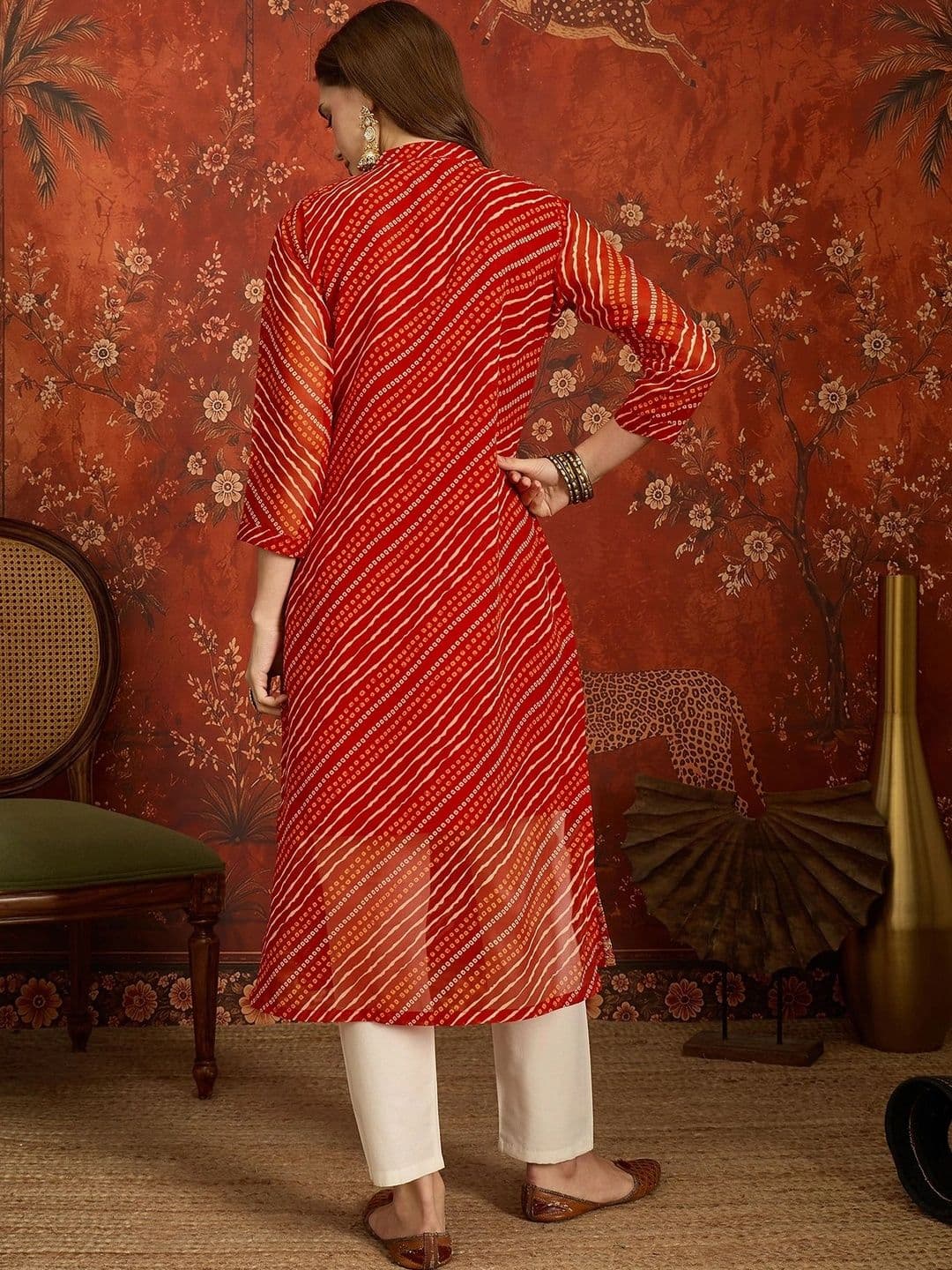 Sangria Women Leheriya Printed Thread Work Georgette Kurta thumbnail 5