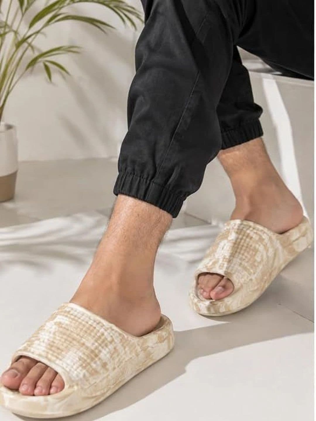 SHOP 24 CARE Men Rubber Sliders - view 1