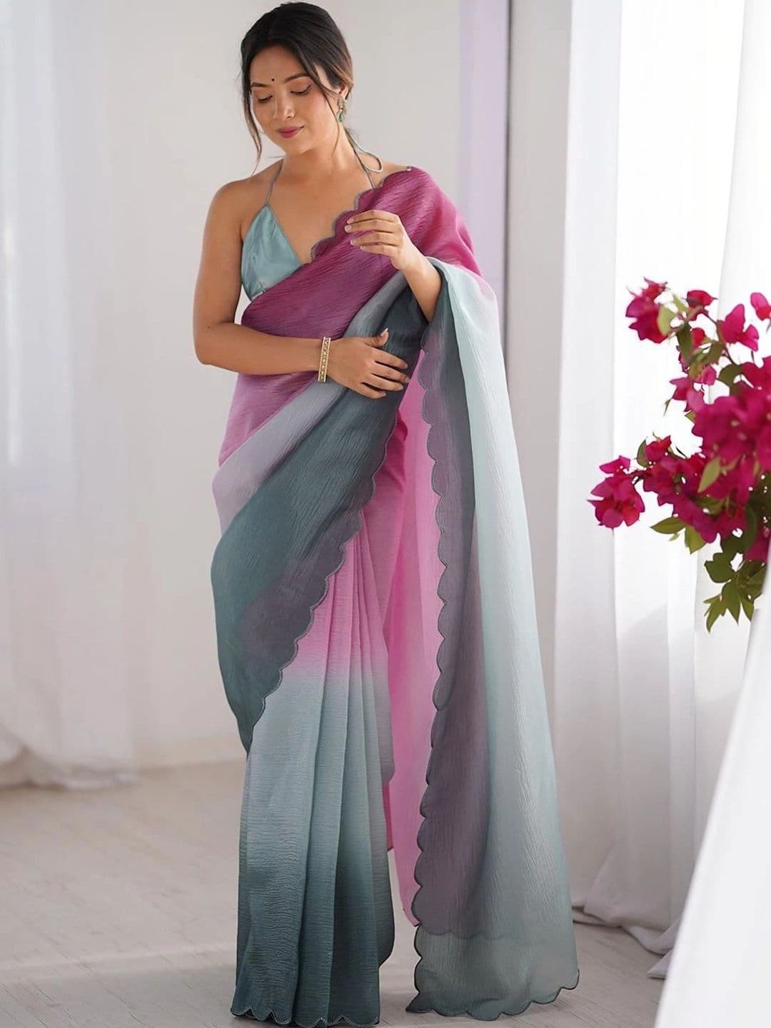 DIVASTRI Ombre Silk Blend Kanjeevaram Saree thumbnail 4