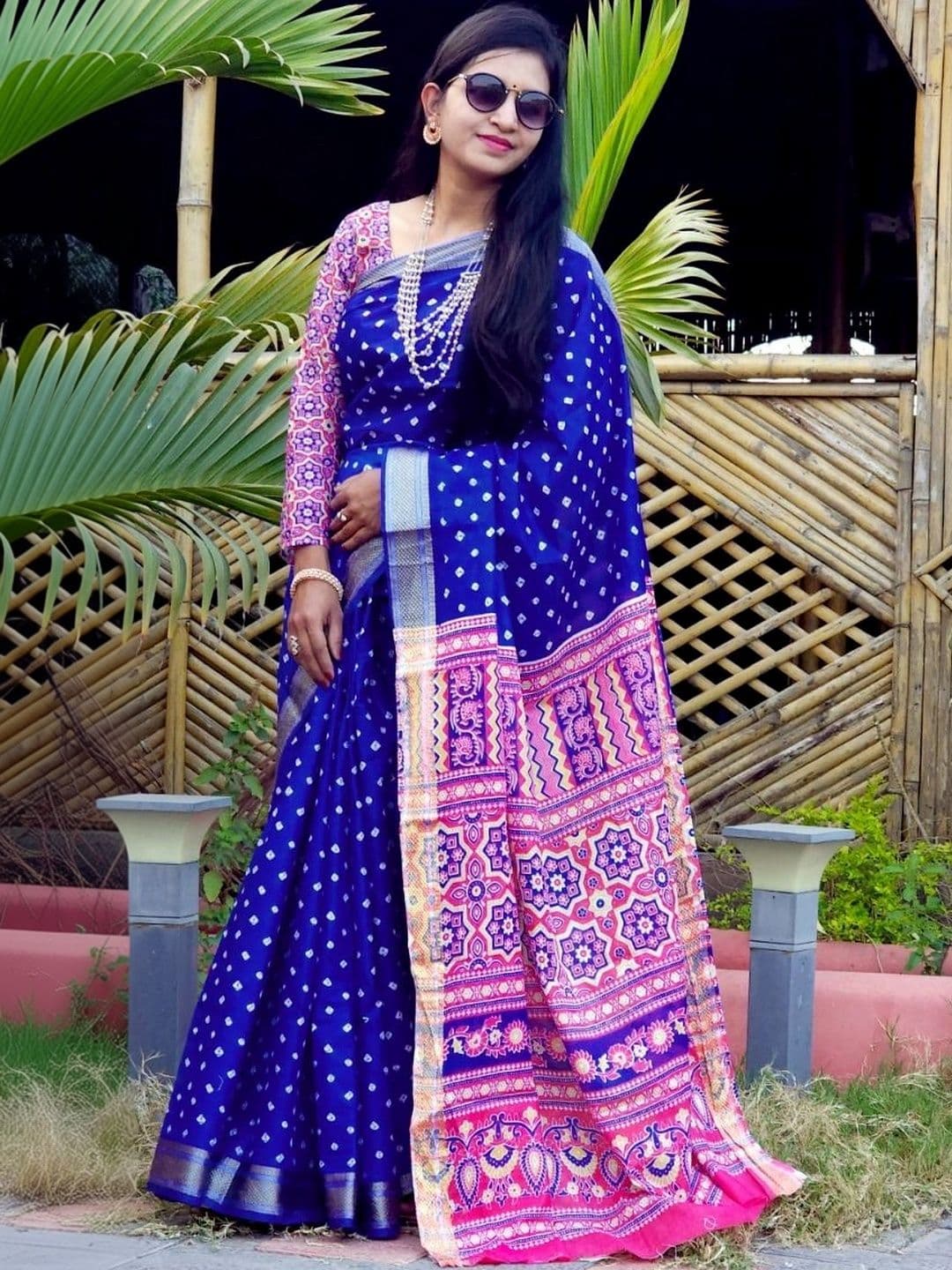 BARATHEON Bandhani Pure Cotton Saree - view 1