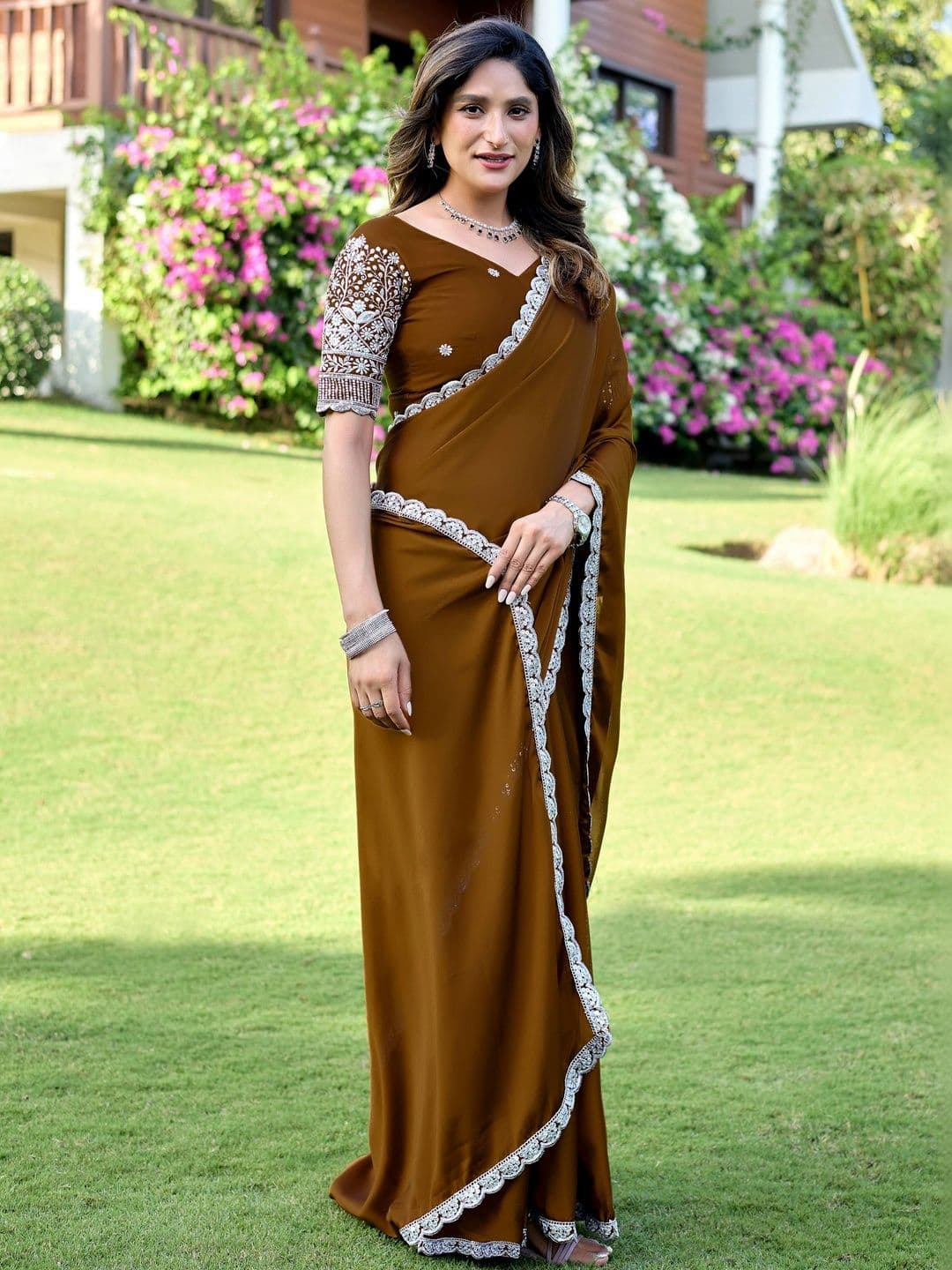 K 5 Fashion Ethnic Motifs Embroidered Pure Georgette Fusion Ikat Saree thumbnail 4