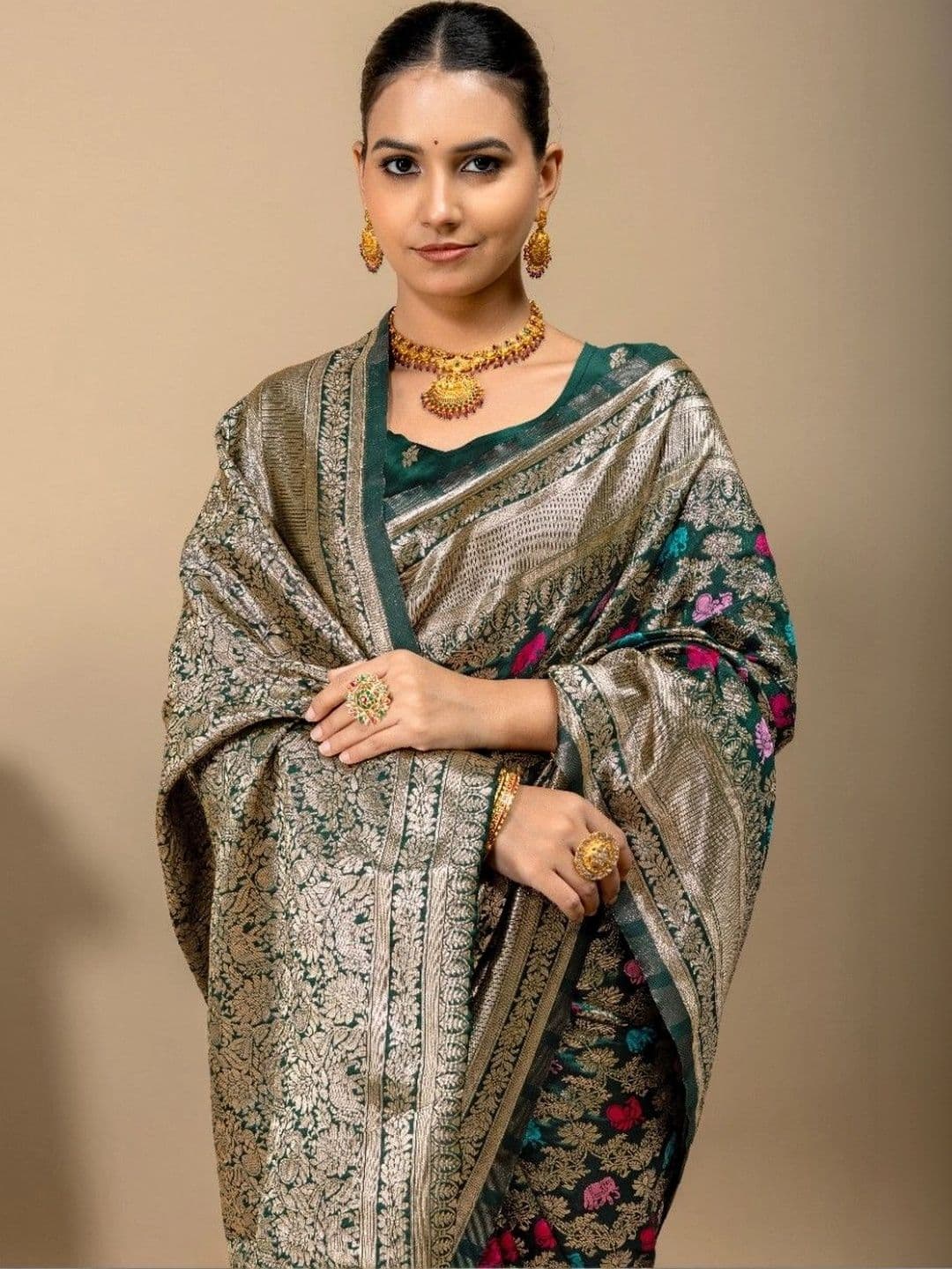 SILKARA CREATION Women Woven Design Zari Silk Blend Banarasi Saree thumbnail 2