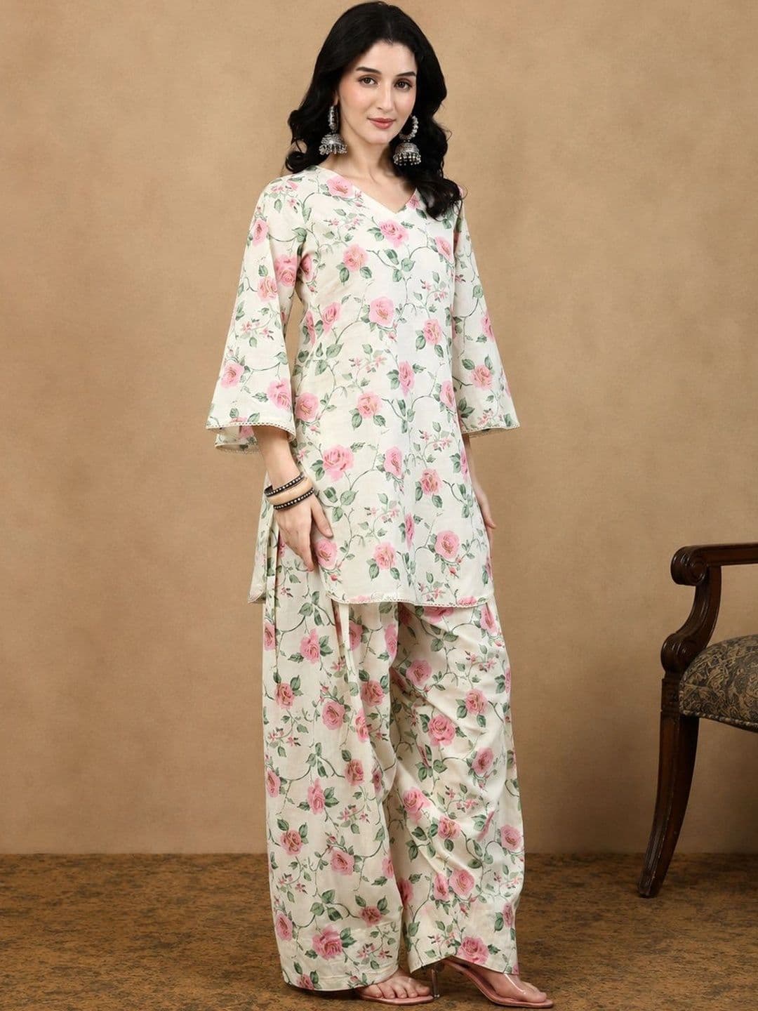 KALINI Women Floral Printed Regular Pure Cotton Kurta with farshi salwar thumbnail 4