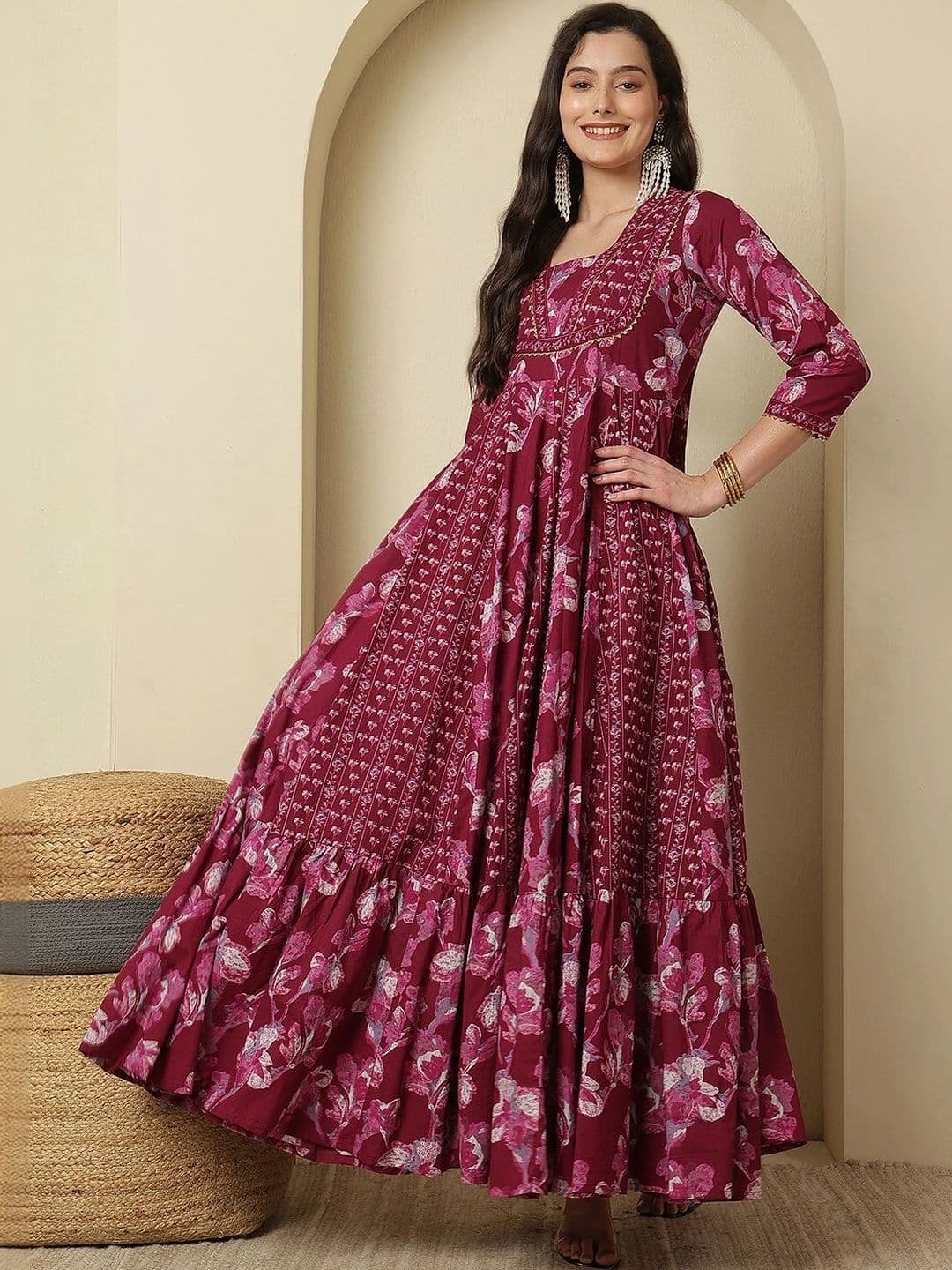 Sangria Women Floral Printed Gotta Patti Floral Anarkali Kurta - view 1