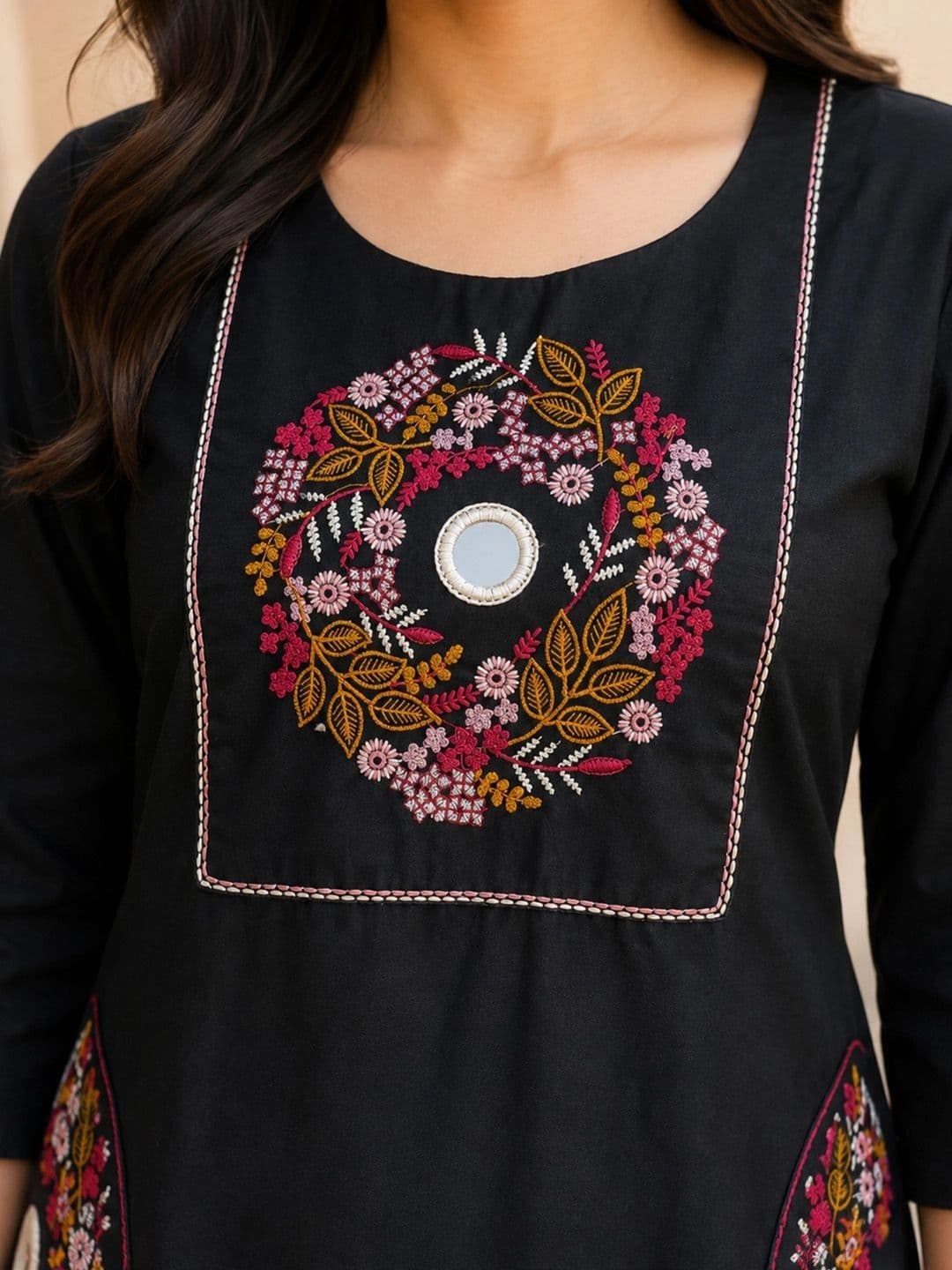 Sun Fashion And Lifestyle Women Ethnic Motifs Embroidered Regular Mirror Work Kurta with Trousers thumbnail 6