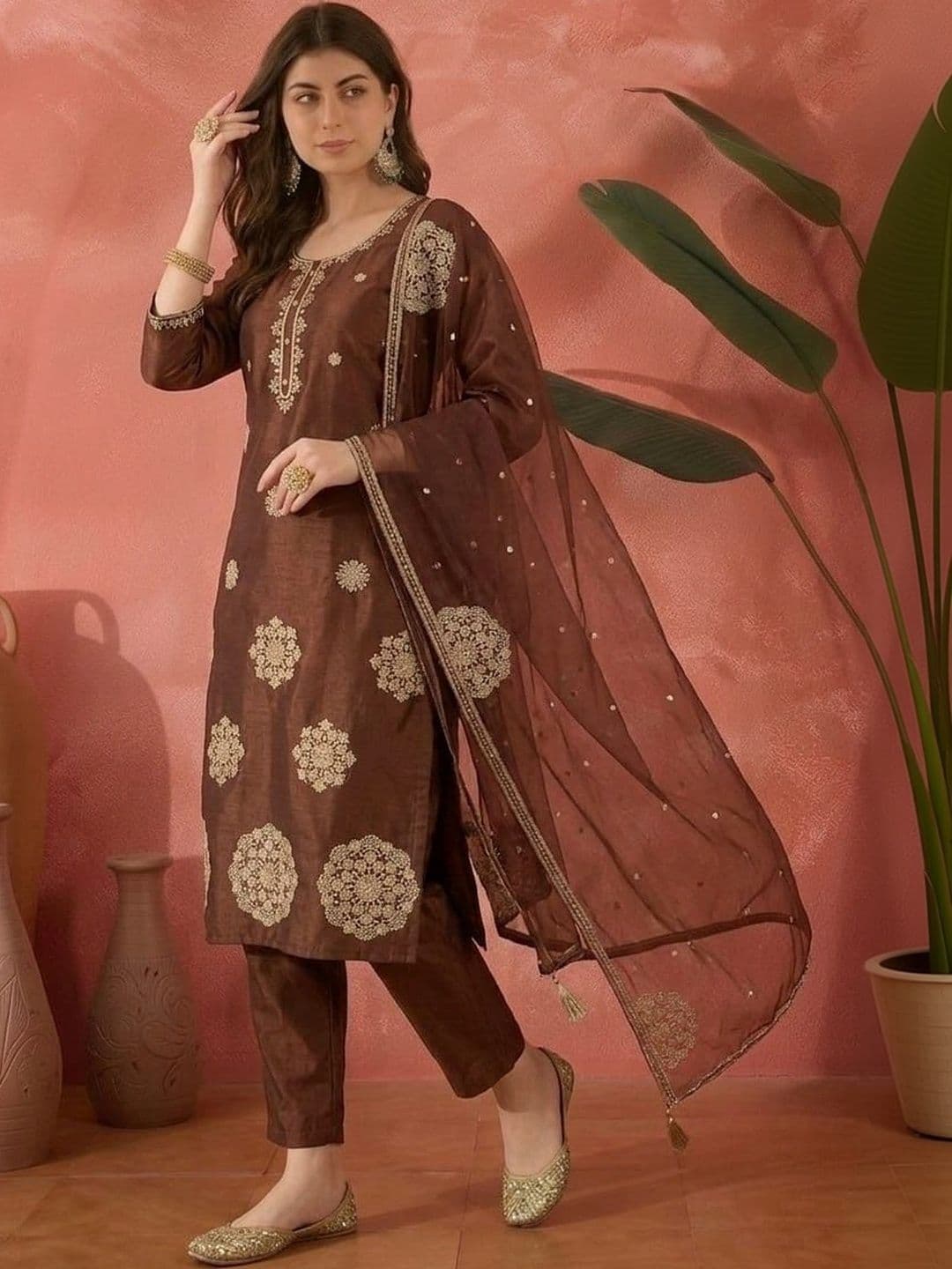 Sangria Women Ethnic Motifs Embroidered Regular Thread Work Pure Silk Kurta with Trousers & With Dupatta thumbnail 6