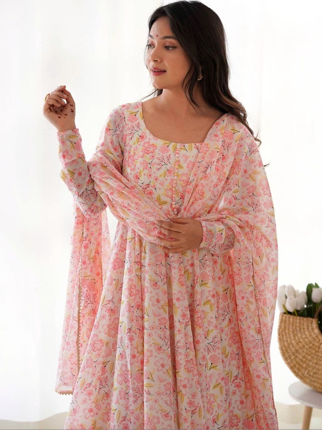 PALMIRA Women Floral Printed Regular Kurta with Trousers & With Dupatta thumbnail 4