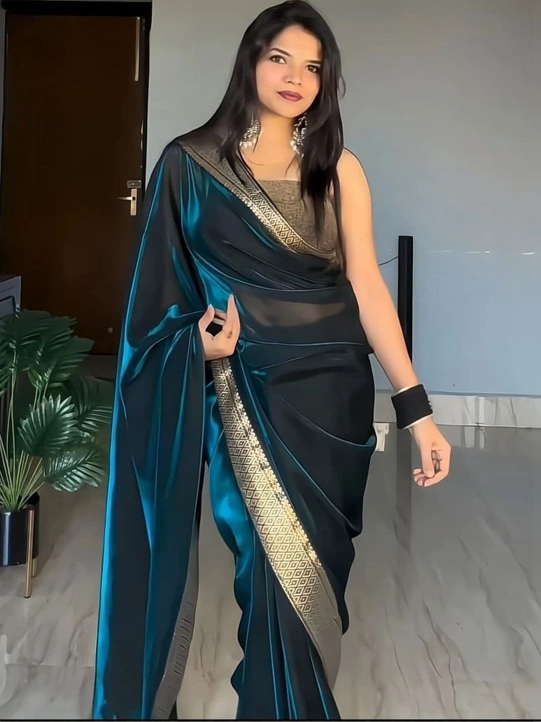RENBRIZA Zari Saree - view 1