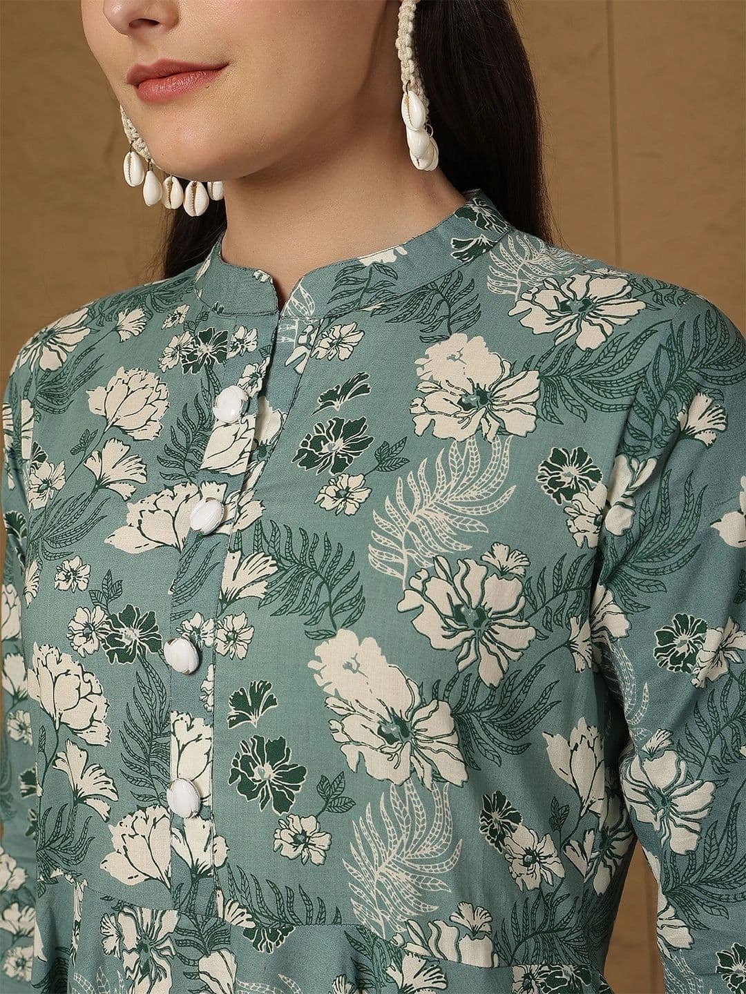 Sangria Women Floral Printed Floral Anarkali Kurta thumbnail 2