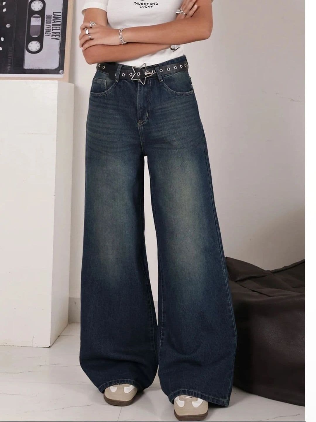 CORSICA Women High-Rise Light Fade Jeans - view 1