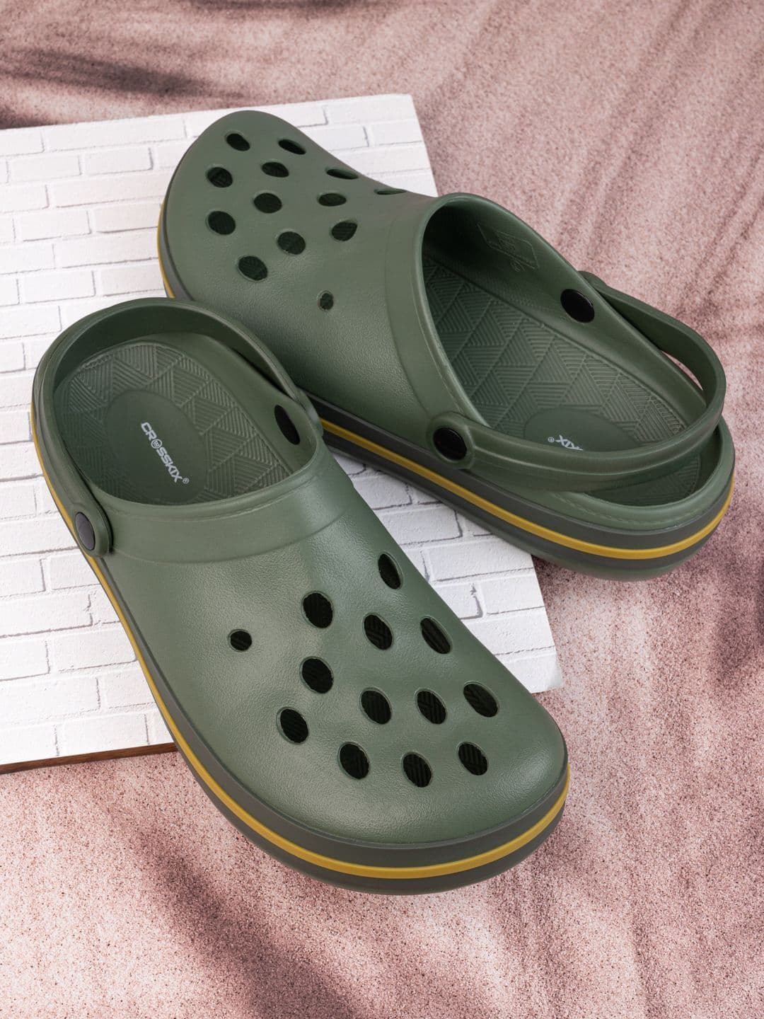 CROSSKIX Men Clogs Sandals thumbnail 5