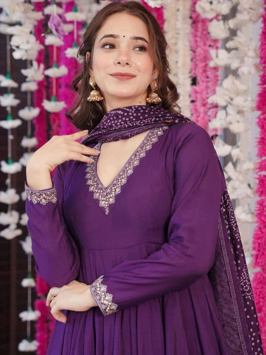 Anouk Women Ethnic Motifs Regular Thread Work Kurta with Palazzos & With Dupatta thumbnail 5