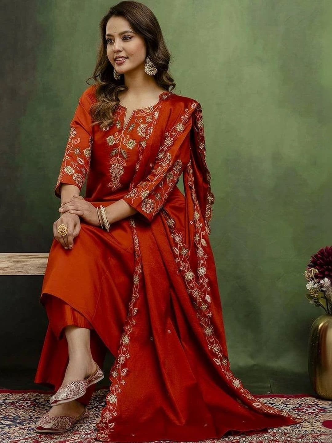 UDBHAV EXPORT Women Ethnic Motifs Embroidered Regular Thread Work Kurta with Palazzos & With Dupatta thumbnail 4